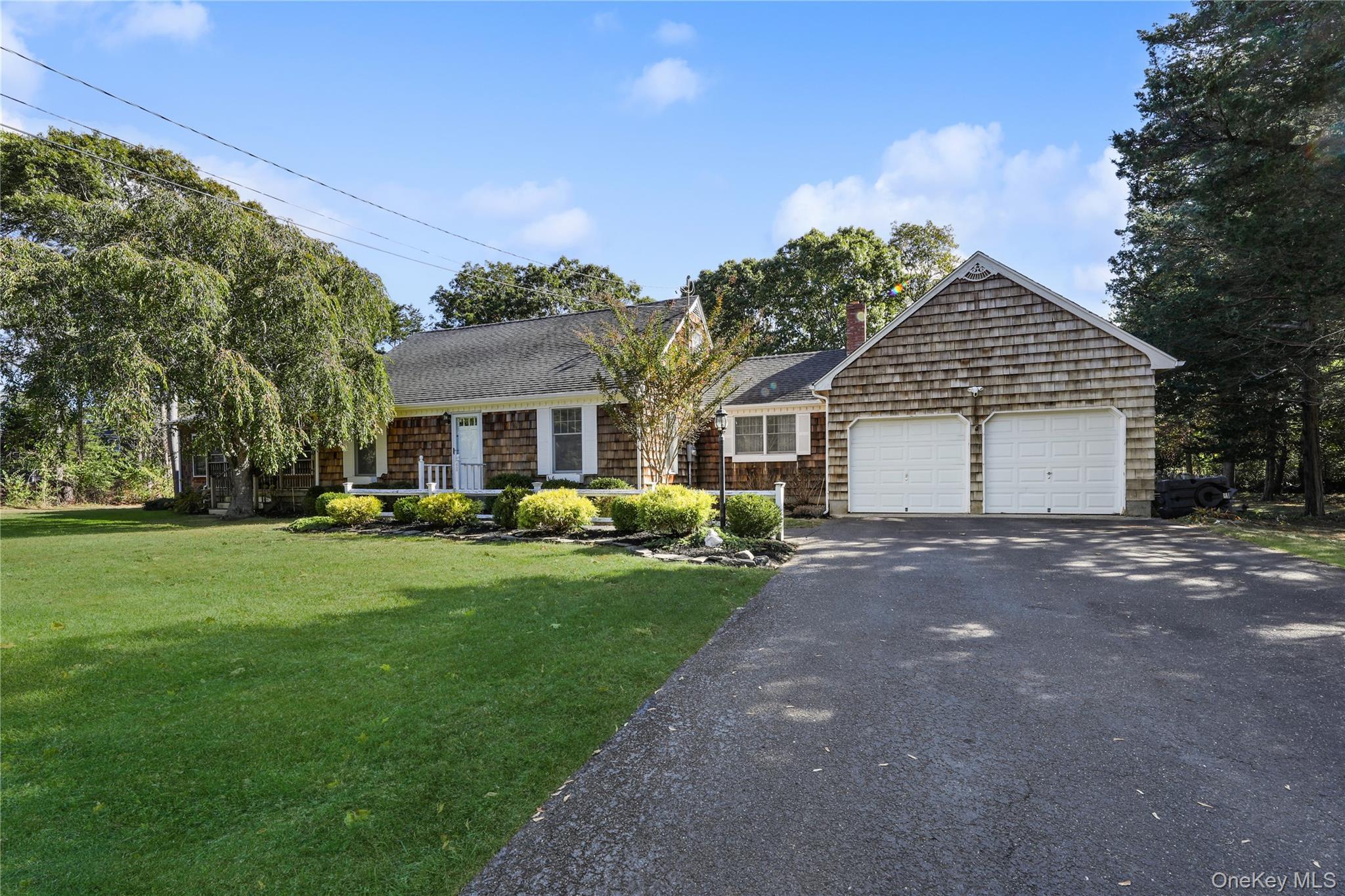 Single Family Nidzyn Suffolk County, NY 11960, MLS-923439-2