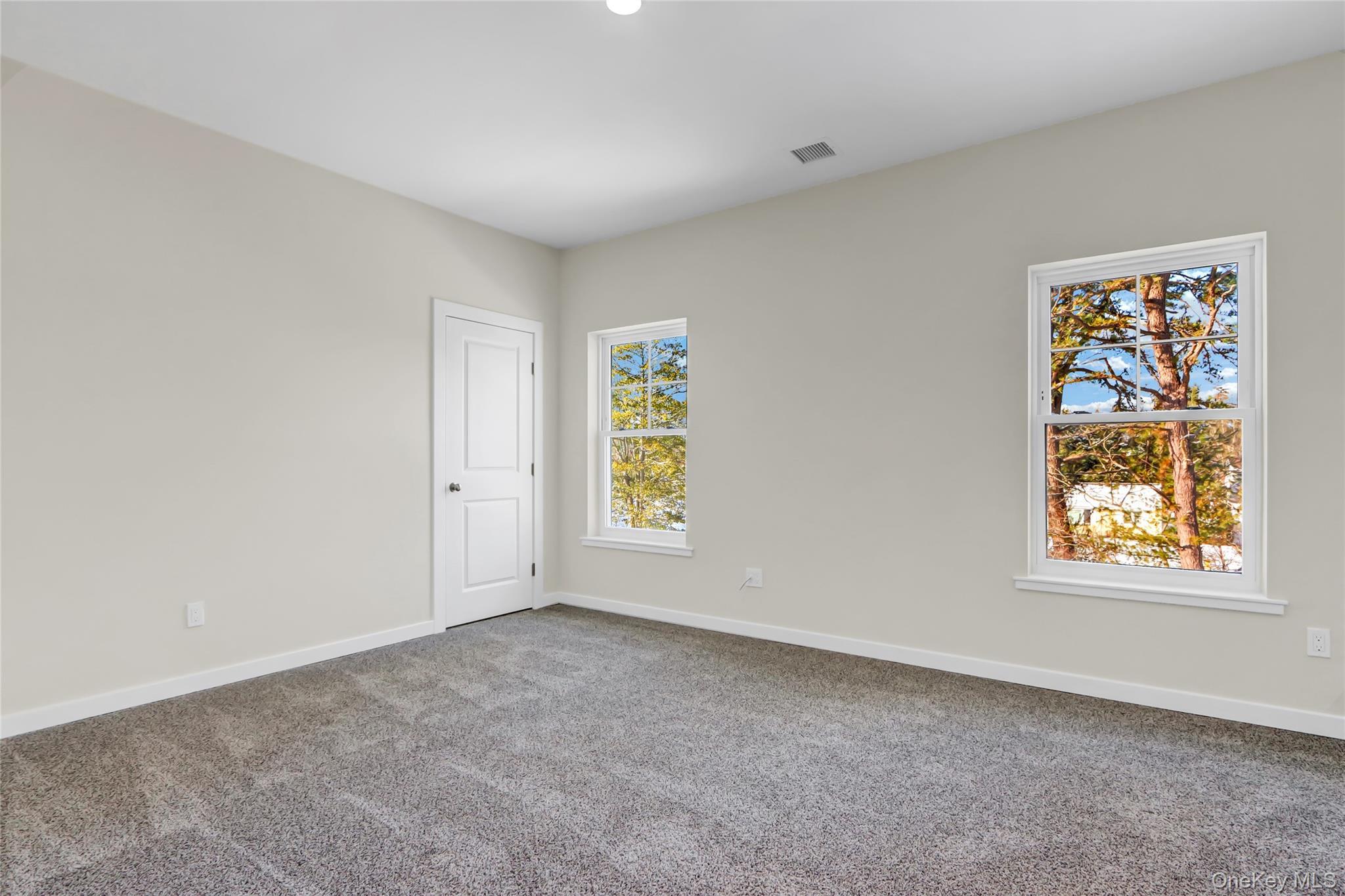 Single Family Forest  Suffolk County, NY 11776, MLS-923467-6