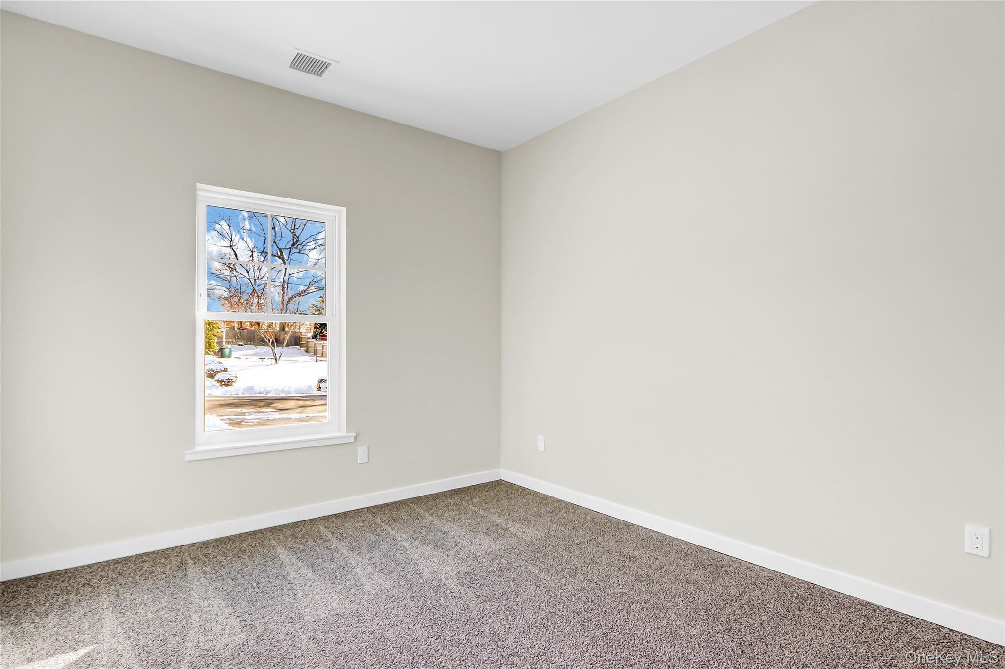 Single Family Forest  Suffolk County, NY 11776, MLS-923467-7