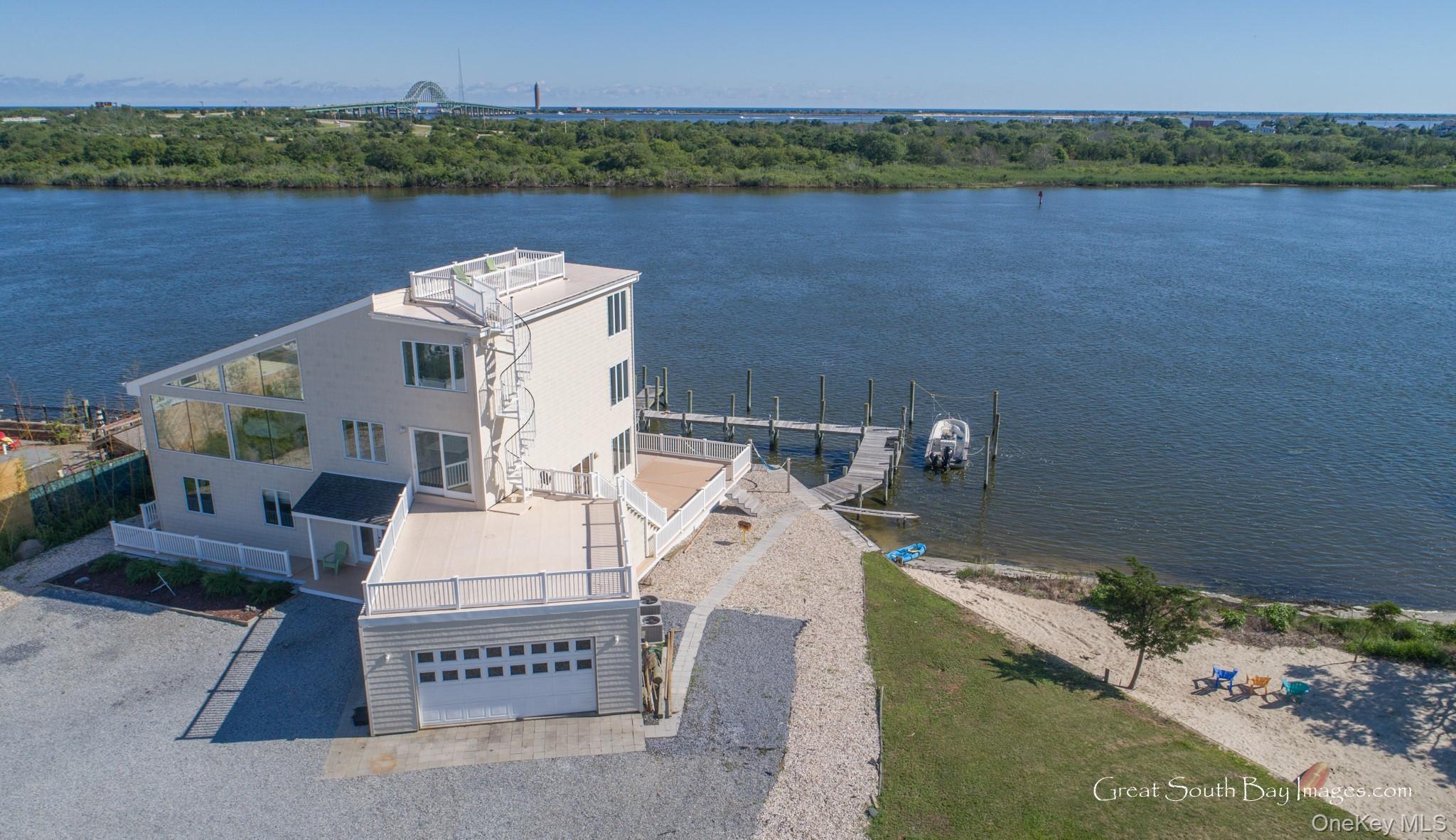 Single Family Captree Island  Suffolk County, NY 11702, MLS-923471-2
