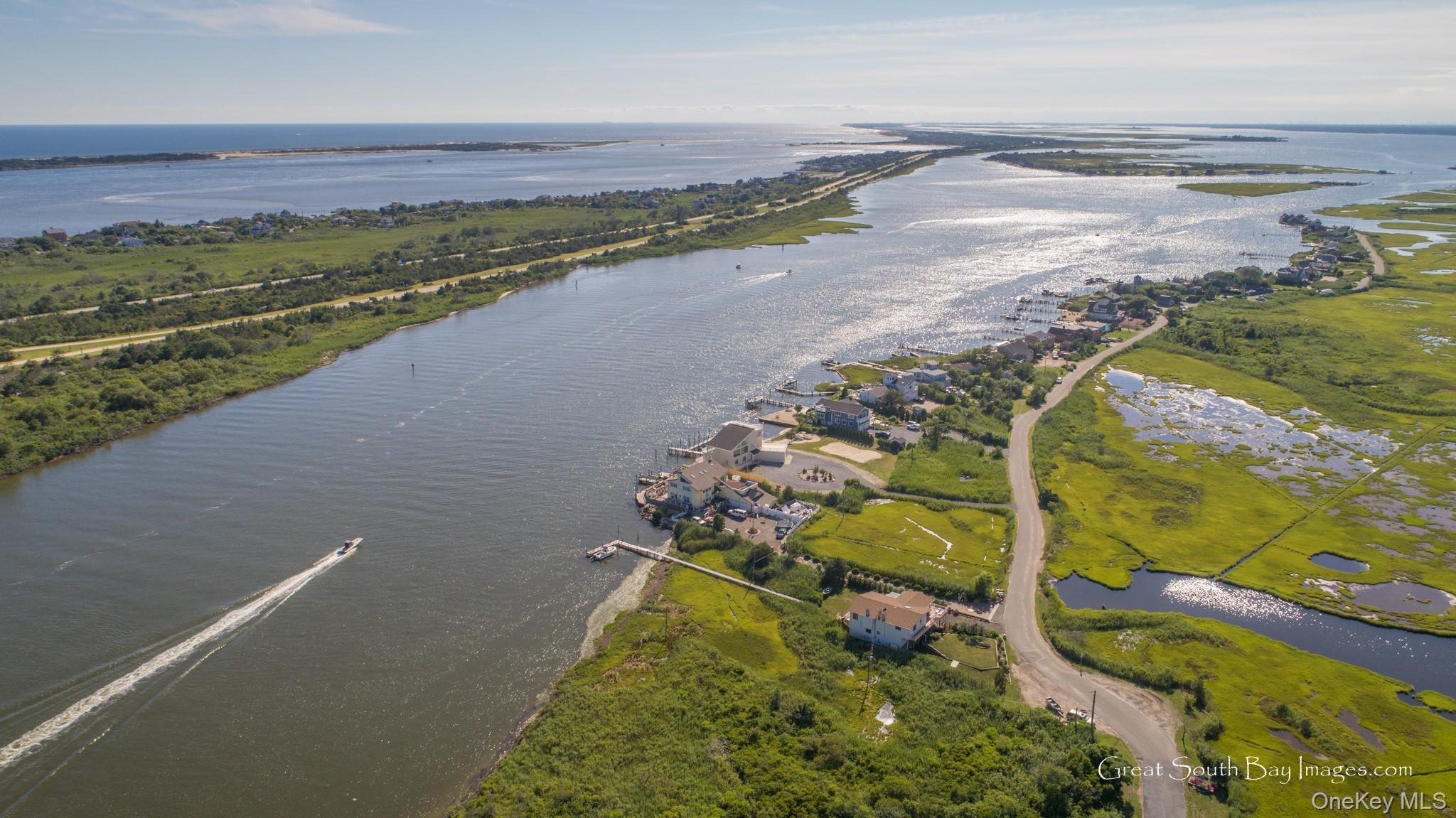 Single Family Captree Island  Suffolk County, NY 11702, MLS-923471-42
