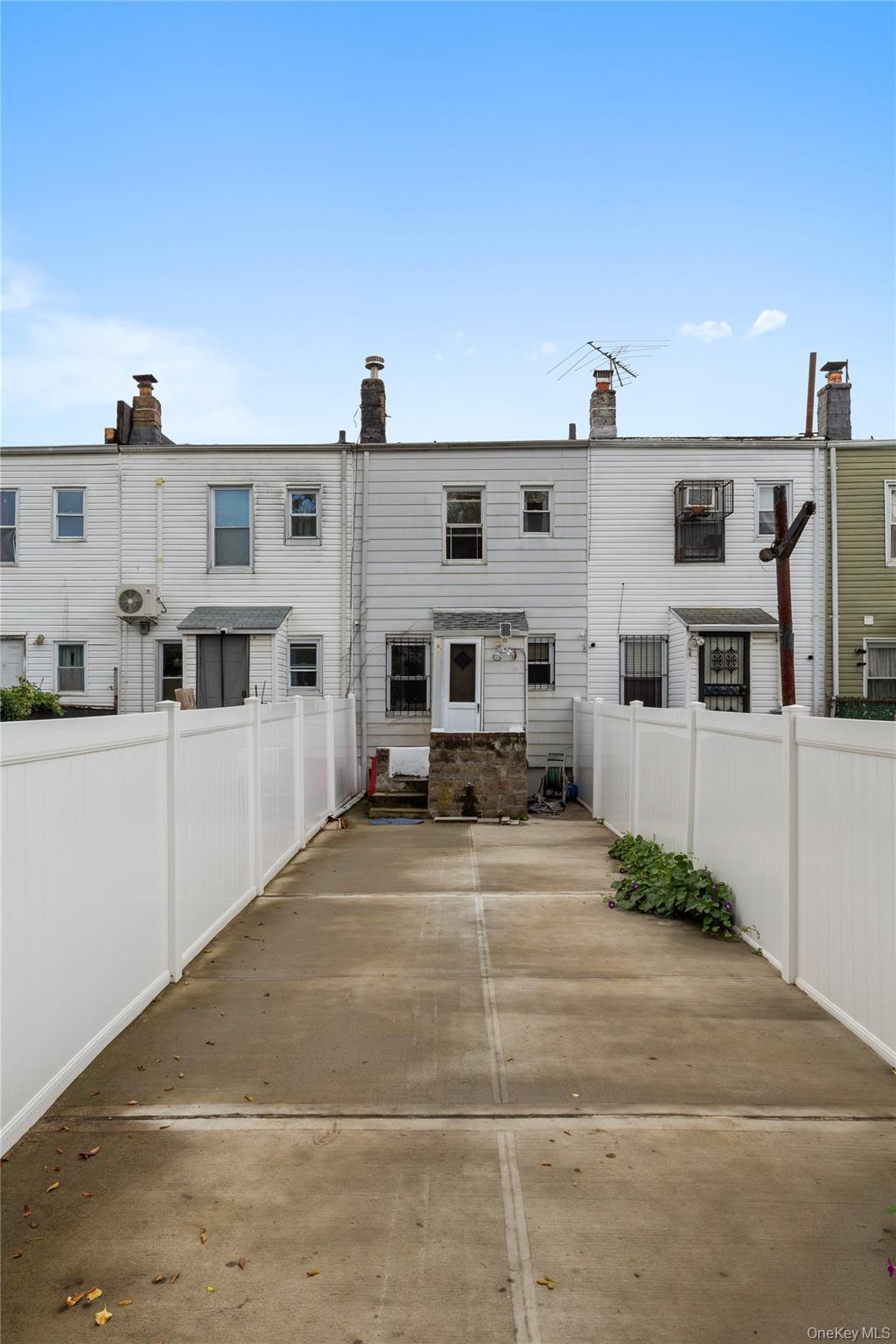 Single Family 152nd  Queens, NY 11434, MLS-923472-16