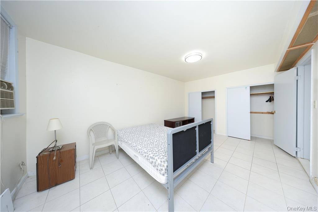 Single Family Bedford  Brooklyn, NY 11235, MLS-923499-20