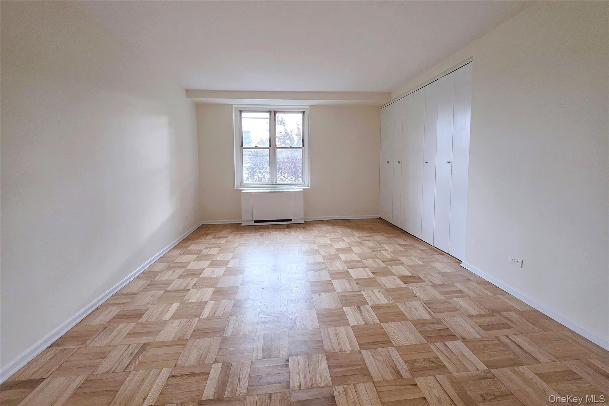 Coop Ave Queens, NY 11360, MLS-923507-19