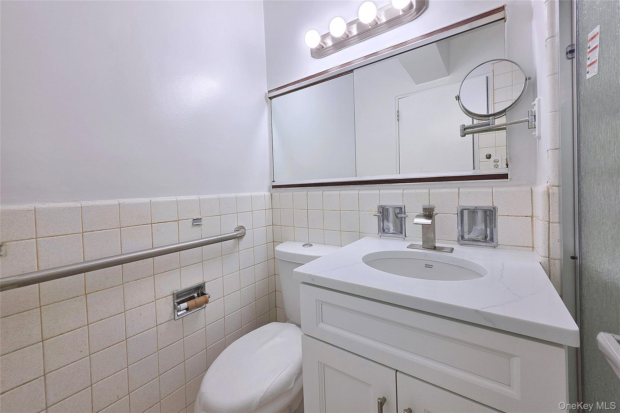 Coop Ave Queens, NY 11360, MLS-923507-20