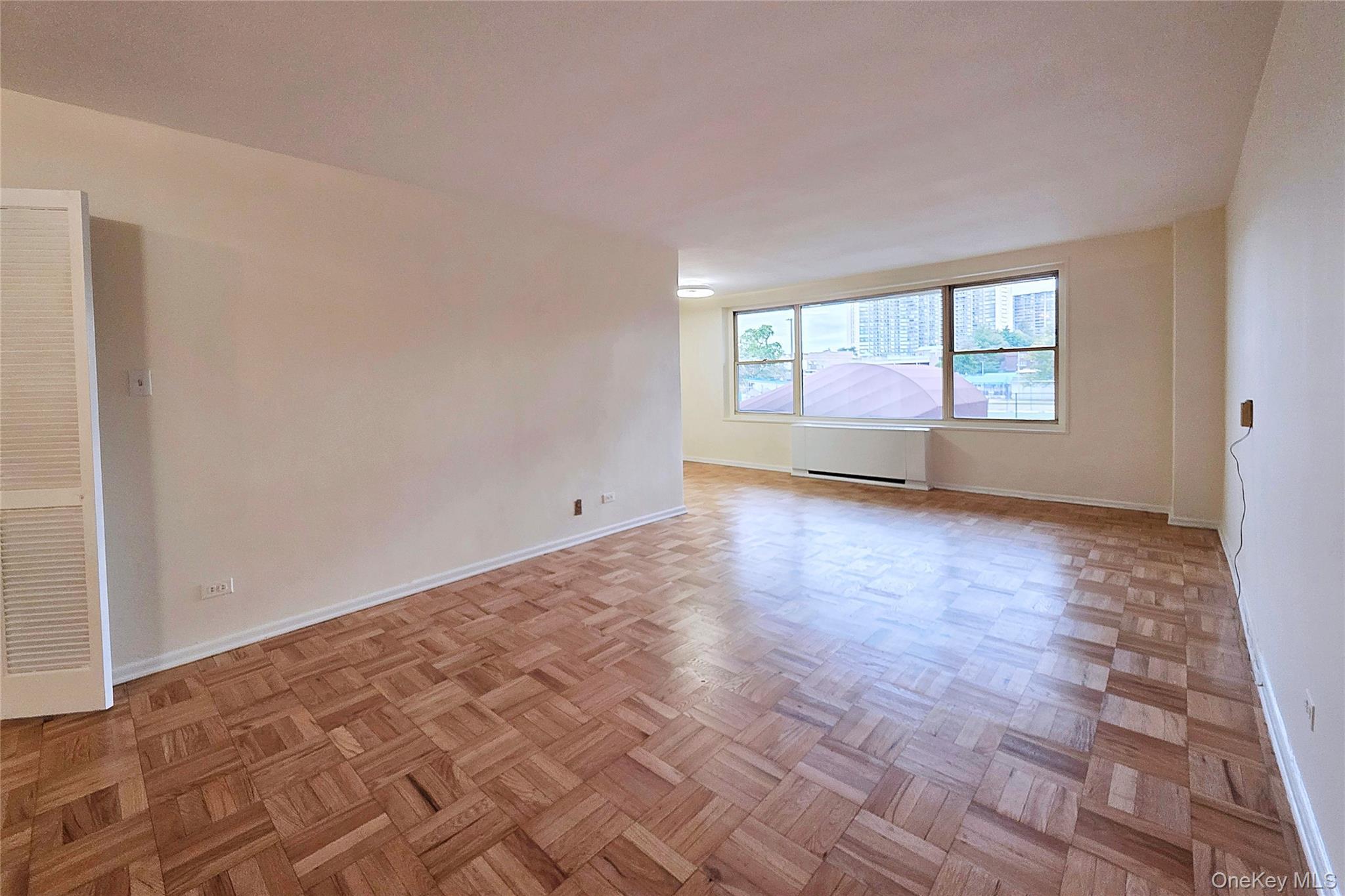 Coop Ave Queens, NY 11360, MLS-923507-4