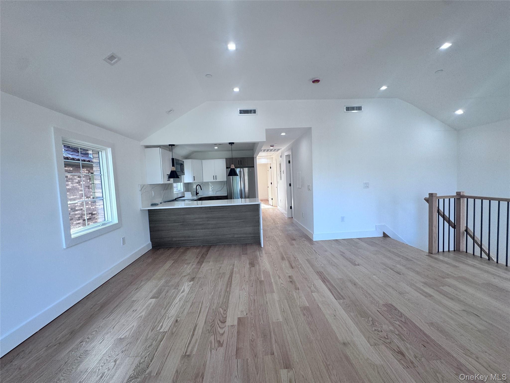 Single Family 215th Queens, NY 11361, MLS-923516-5