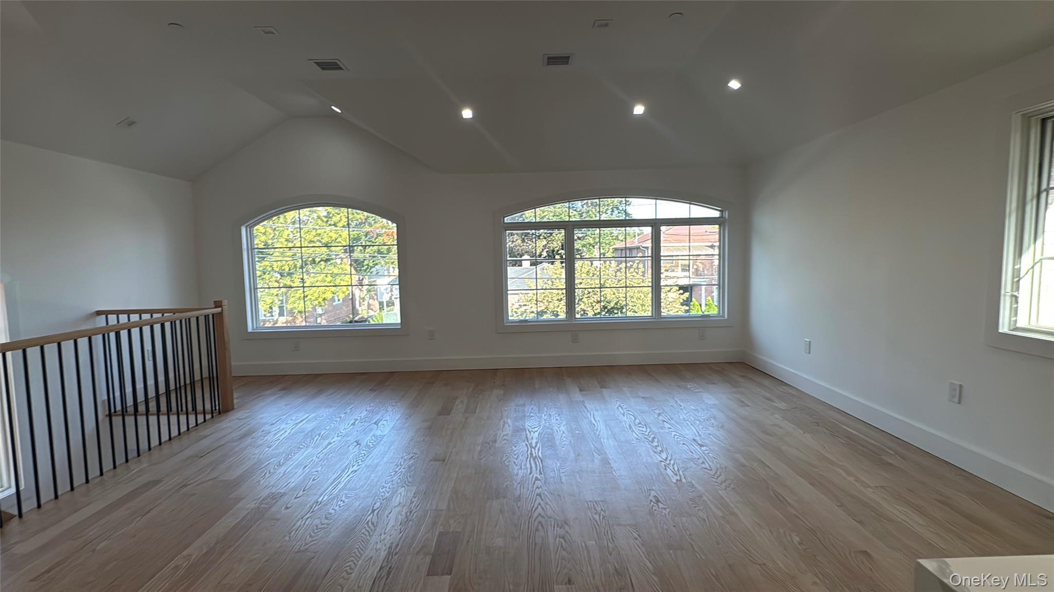 Single Family 215th Queens, NY 11361, MLS-923516-8