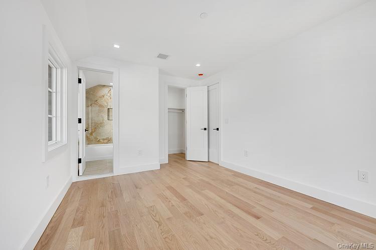 Single Family 215th  Queens, NY 11361, MLS-923517-10