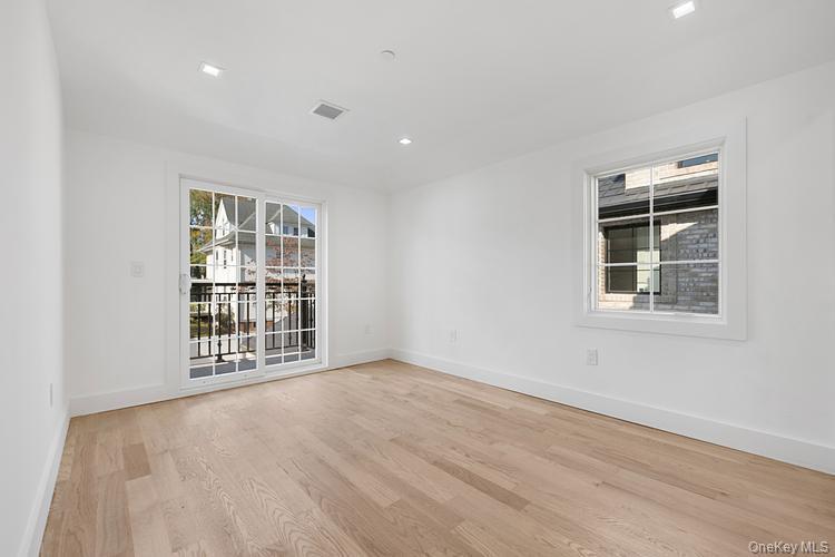 Single Family 215th  Queens, NY 11361, MLS-923517-11