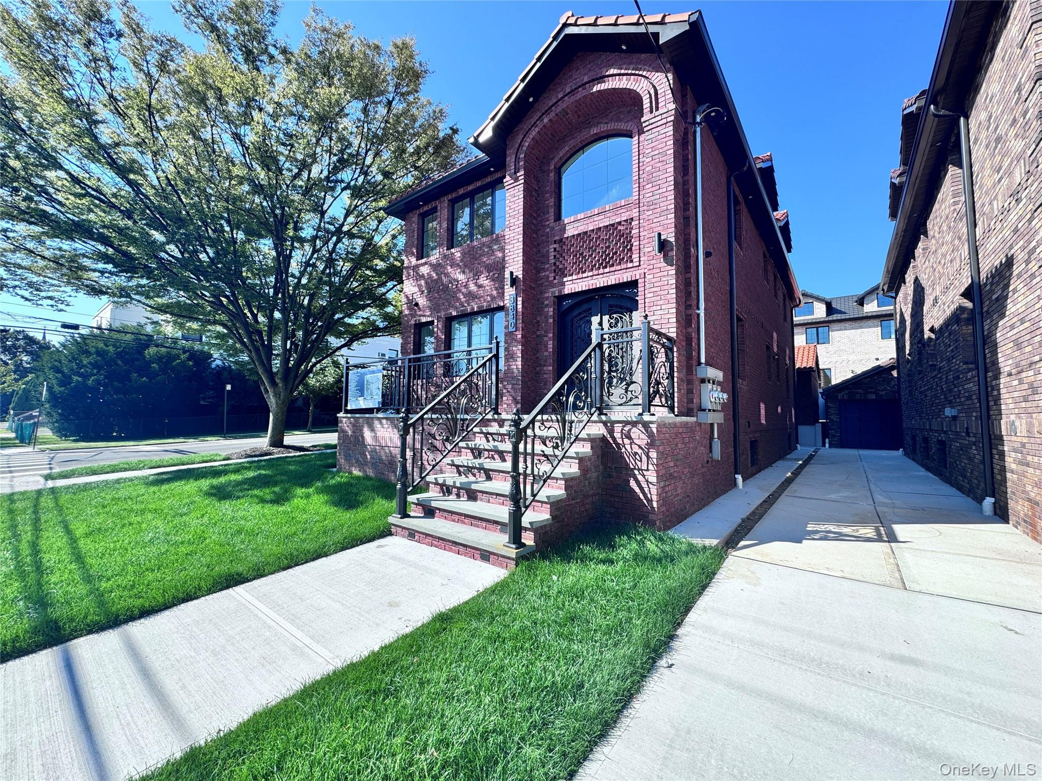 Single Family 215th  Queens, NY 11361, MLS-923517-2