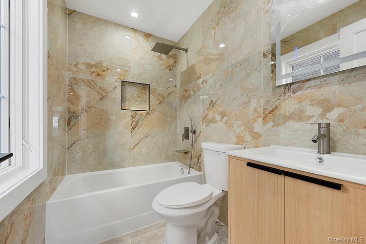 Single Family 215th  Queens, NY 11361, MLS-923517-32