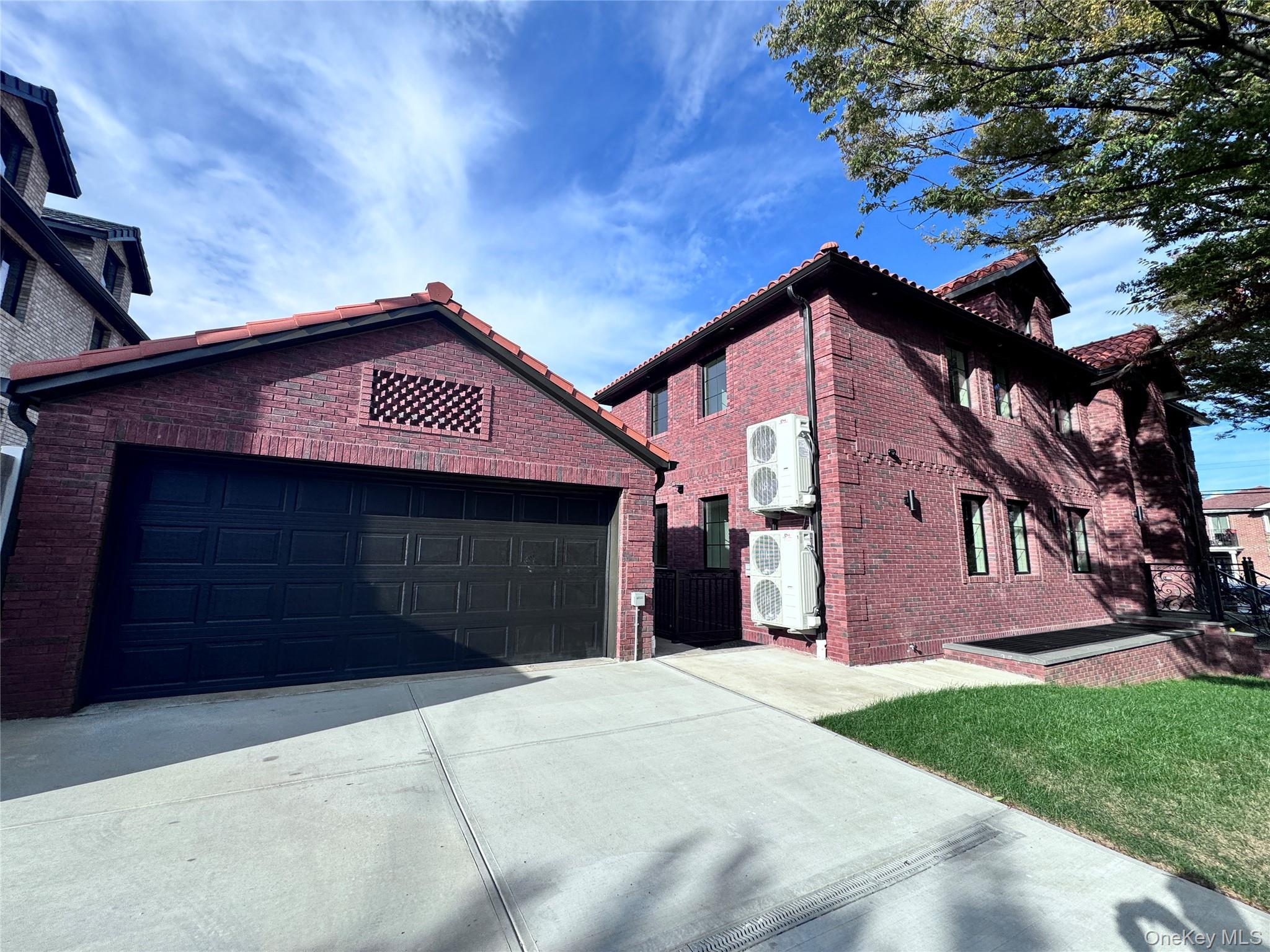 Single Family 215th  Queens, NY 11361, MLS-923517-4