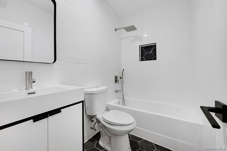 Single Family 215th  Queens, NY 11361, MLS-923517-41