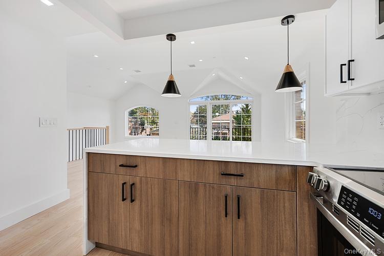 Single Family 215th  Queens, NY 11361, MLS-923517-7