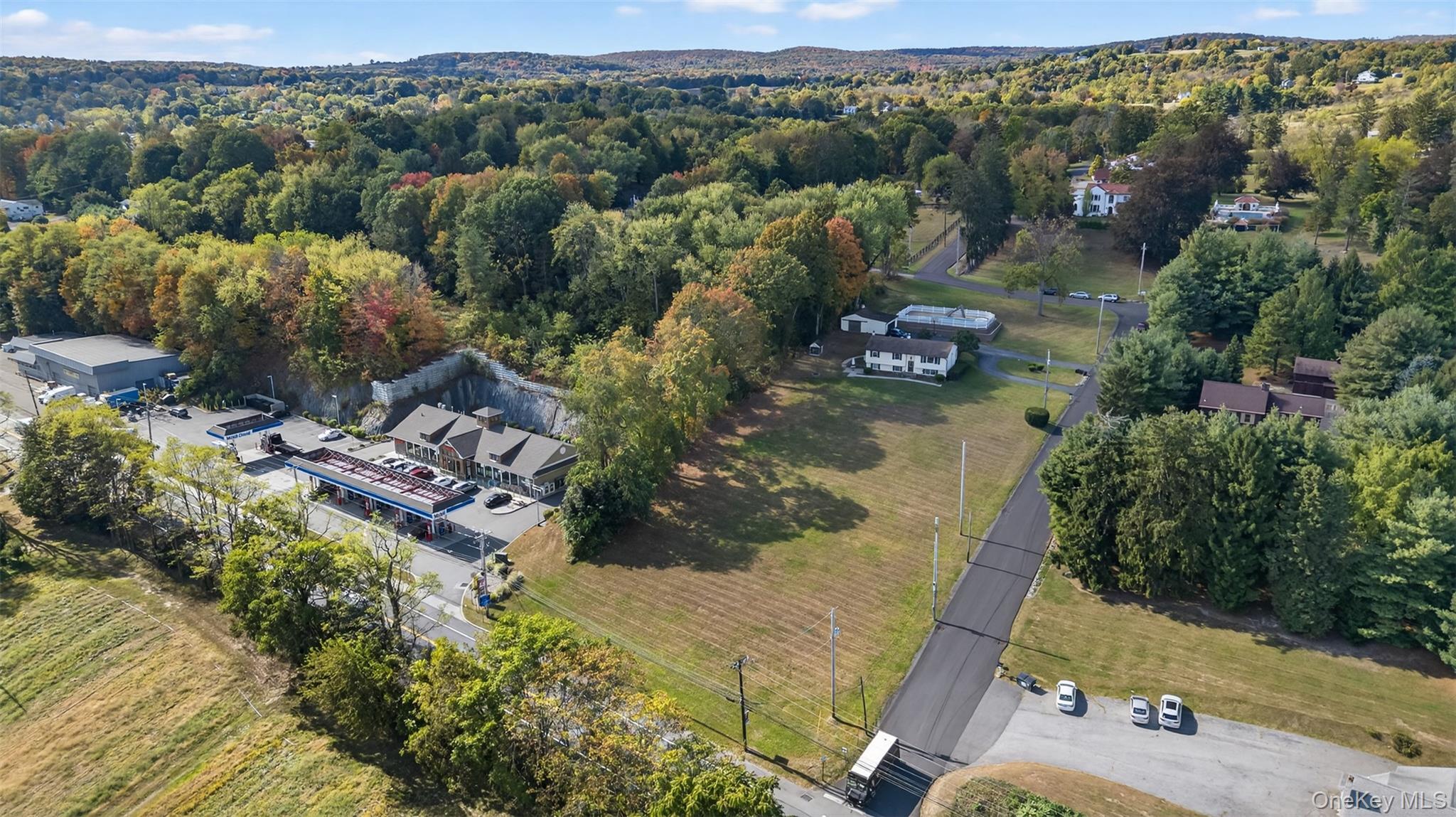 Single Family Mount Rose Ulster County, NY 12542, MLS-923525-35