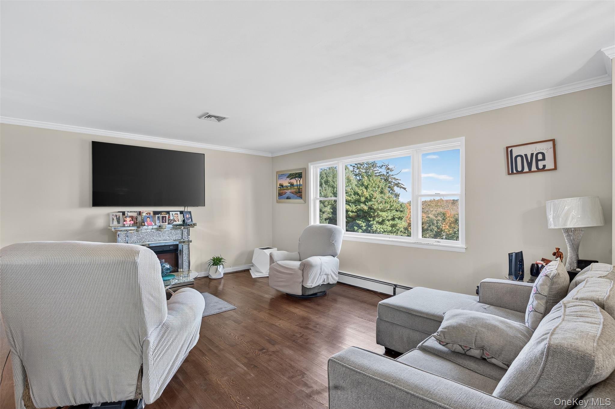 Single Family Mount Rose Ulster County, NY 12542, MLS-923525-8