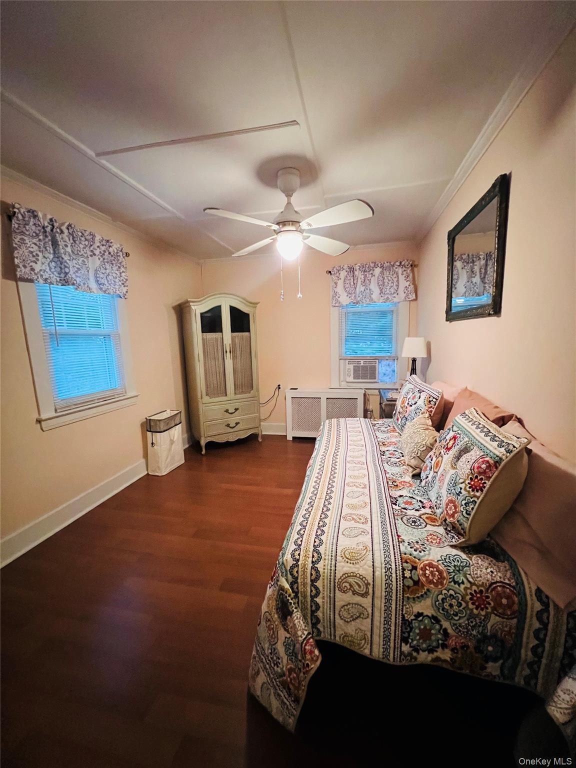 Single Family Logan Bronx, NY 10465, MLS-923527-15