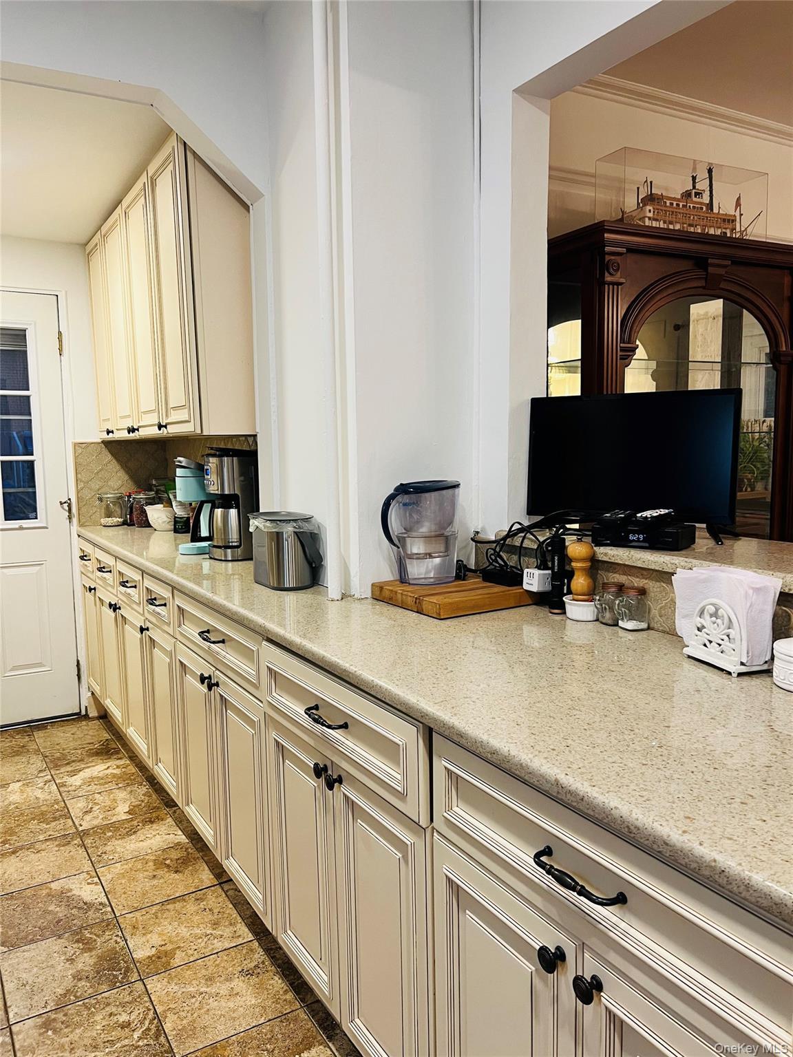 Single Family Logan Bronx, NY 10465, MLS-923527-6