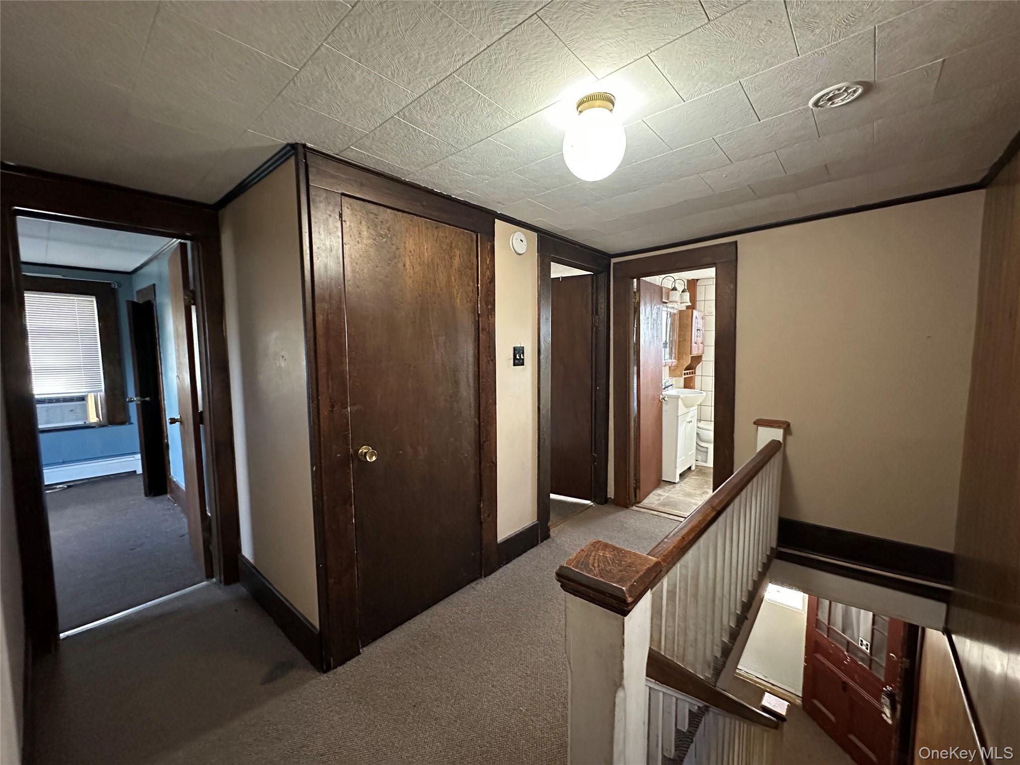 Single Family Main  Ulster County, NY 12525, MLS-923530-34