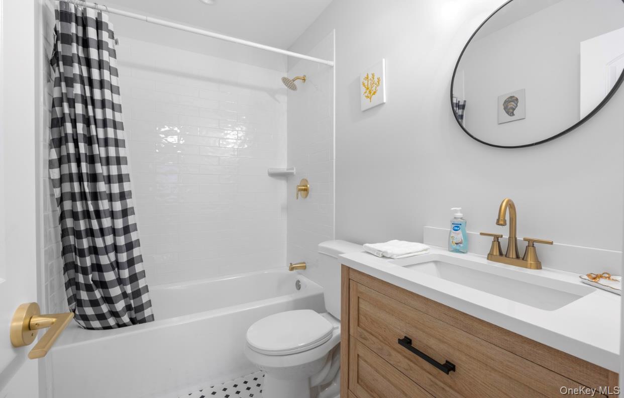 Single Family Maple Suffolk County, NY 11792, MLS-923532-13