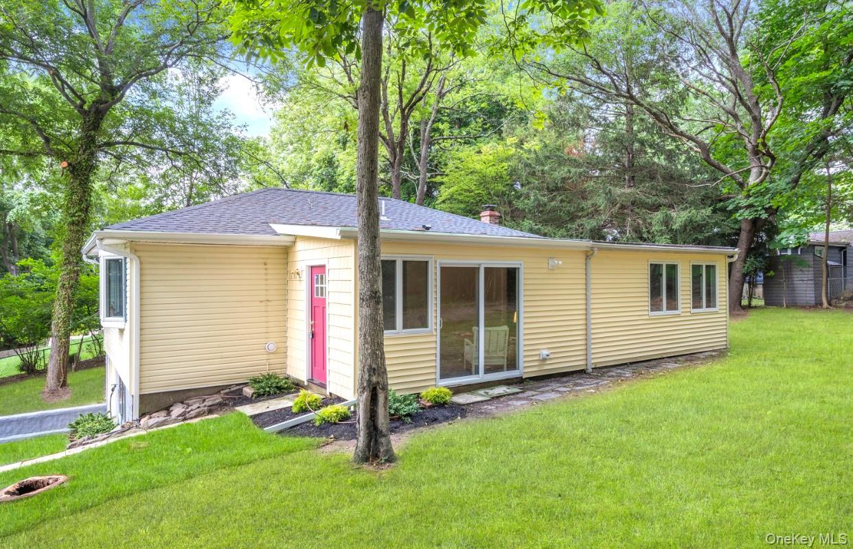 Single Family Maple Suffolk County, NY 11792, MLS-923532-3