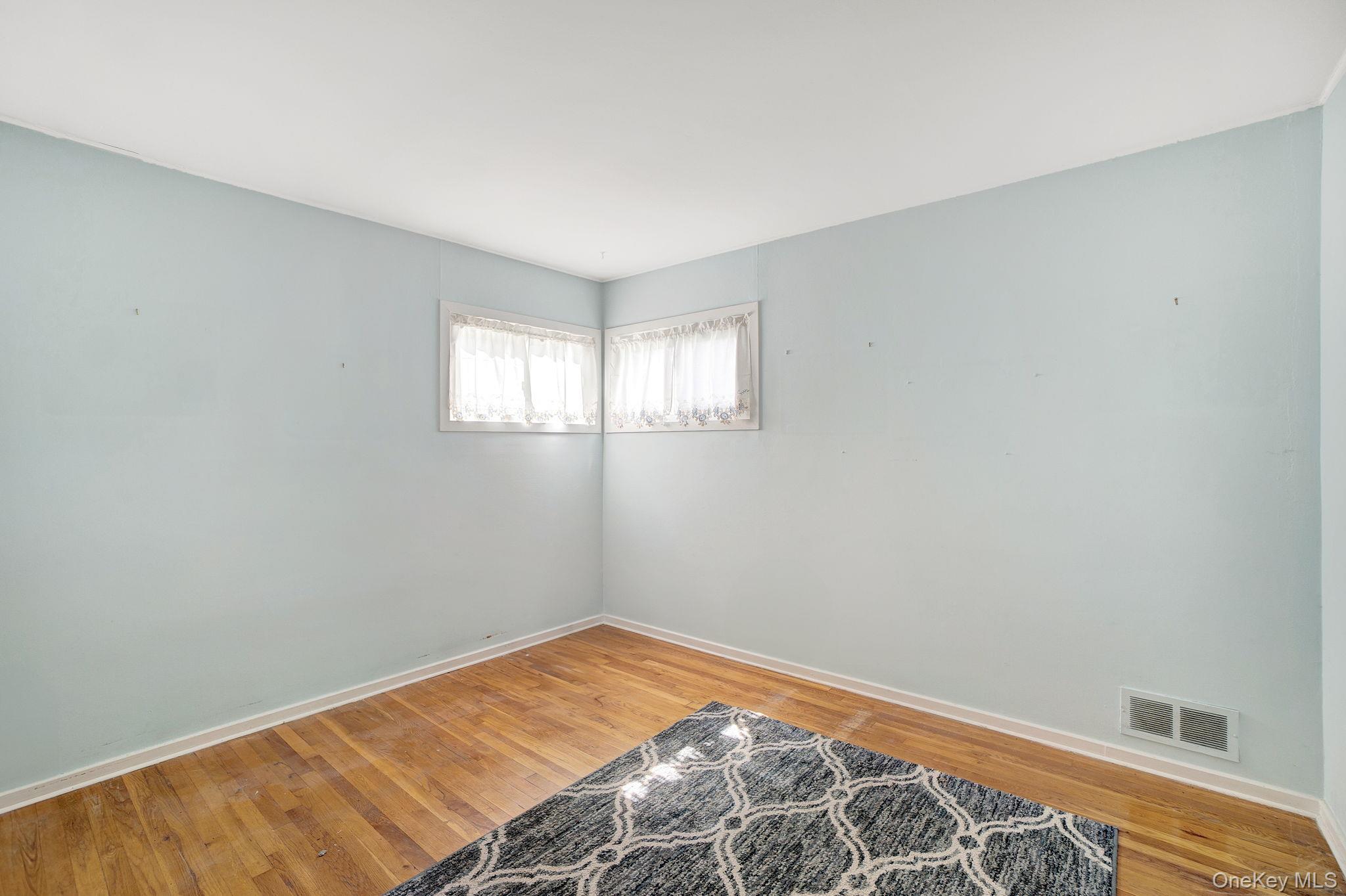 Single Family Lehigh Nassau County, NY 11801, MLS-923535-12