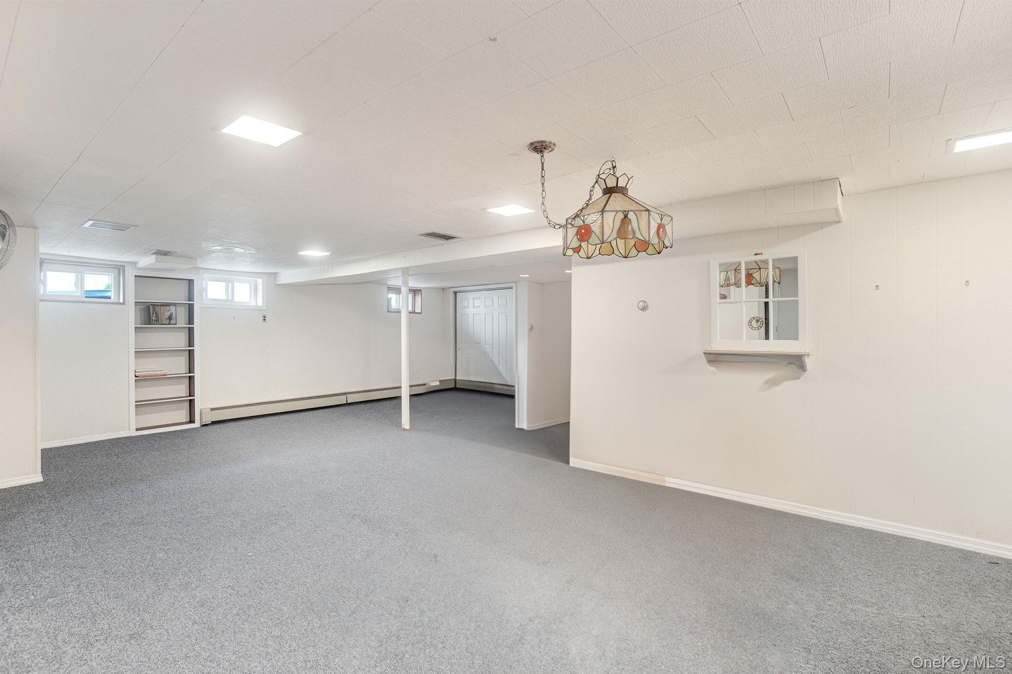 Single Family Lehigh Nassau County, NY 11801, MLS-923535-18