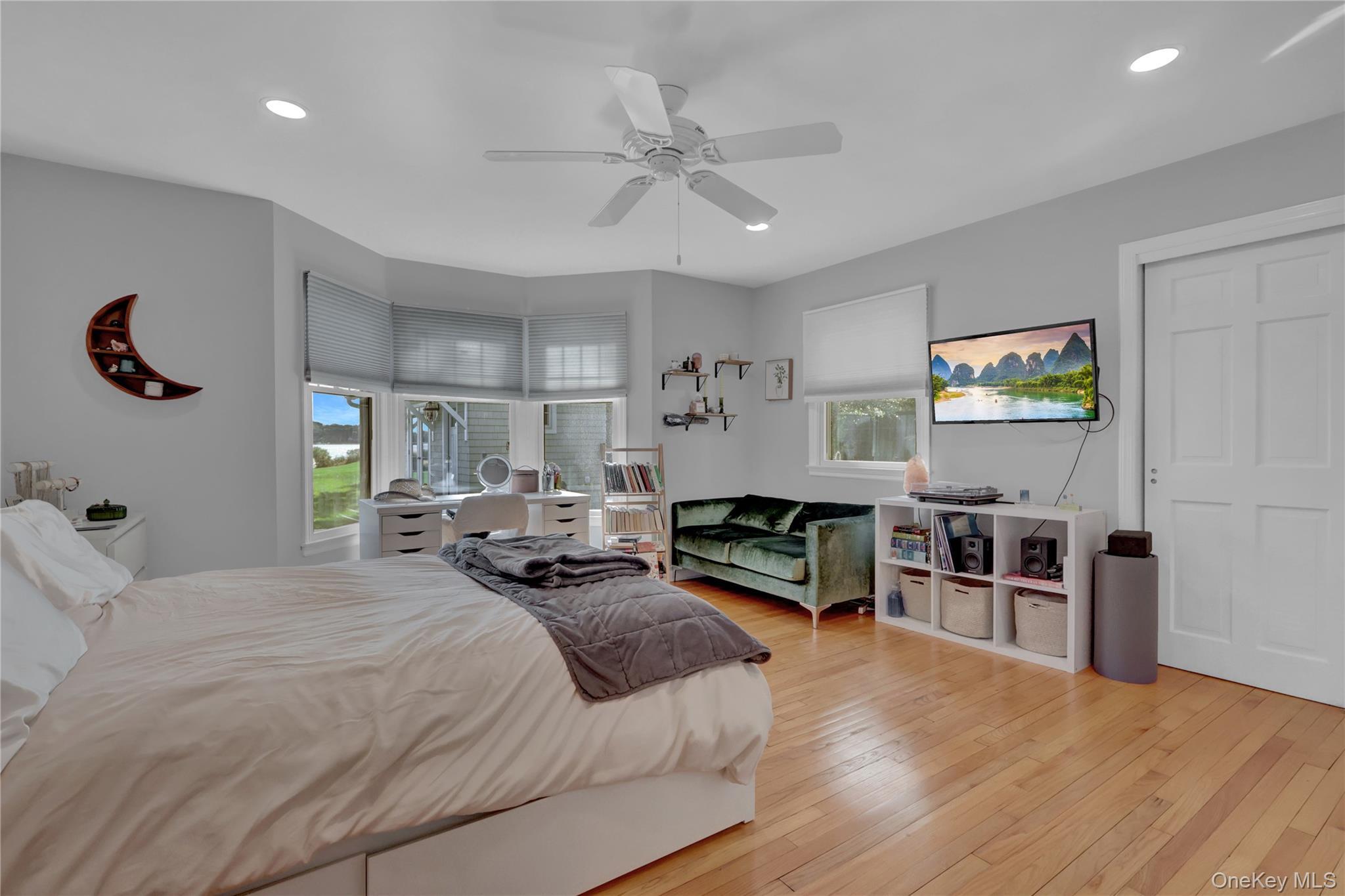 Single Family Old Field  Suffolk County, NY 11733, MLS-923555-18