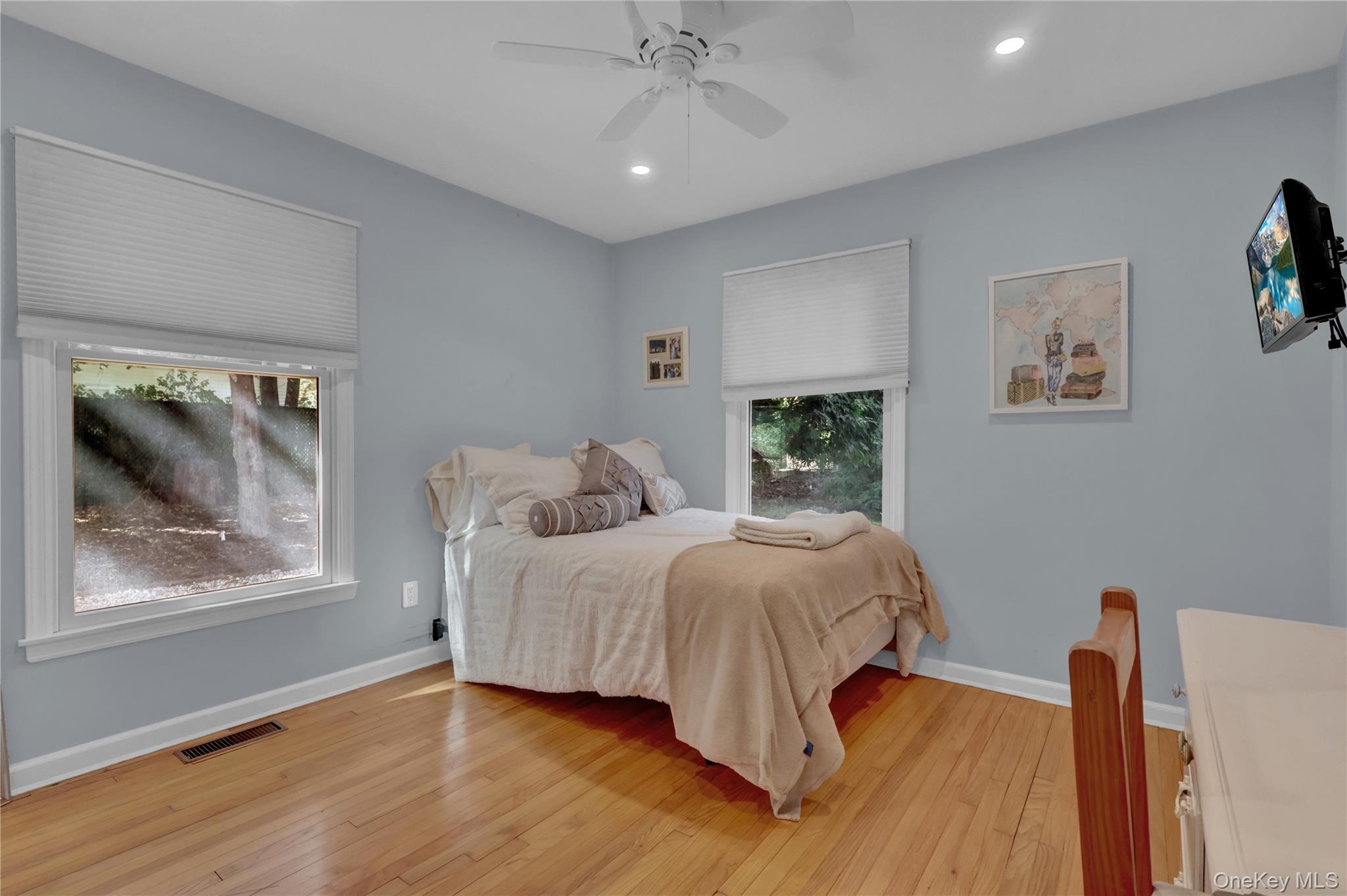 Single Family Old Field  Suffolk County, NY 11733, MLS-923555-19