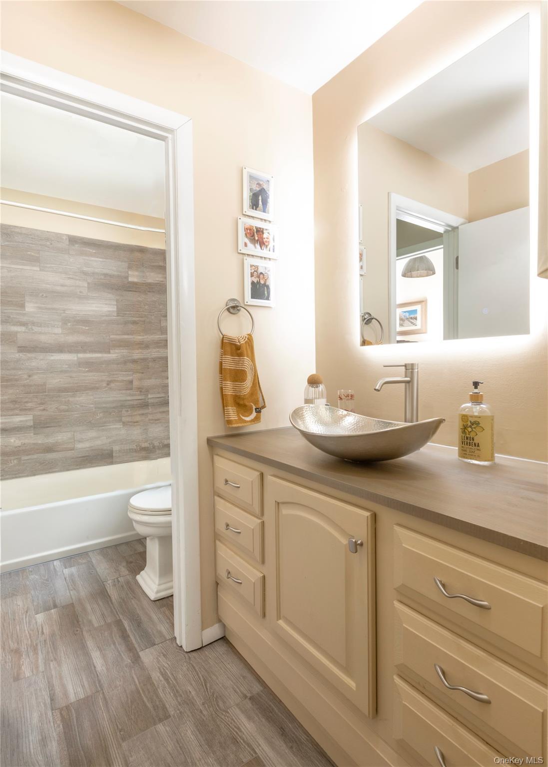 Single Family Tongore Ulster County, NY 12401, MLS-923567-14