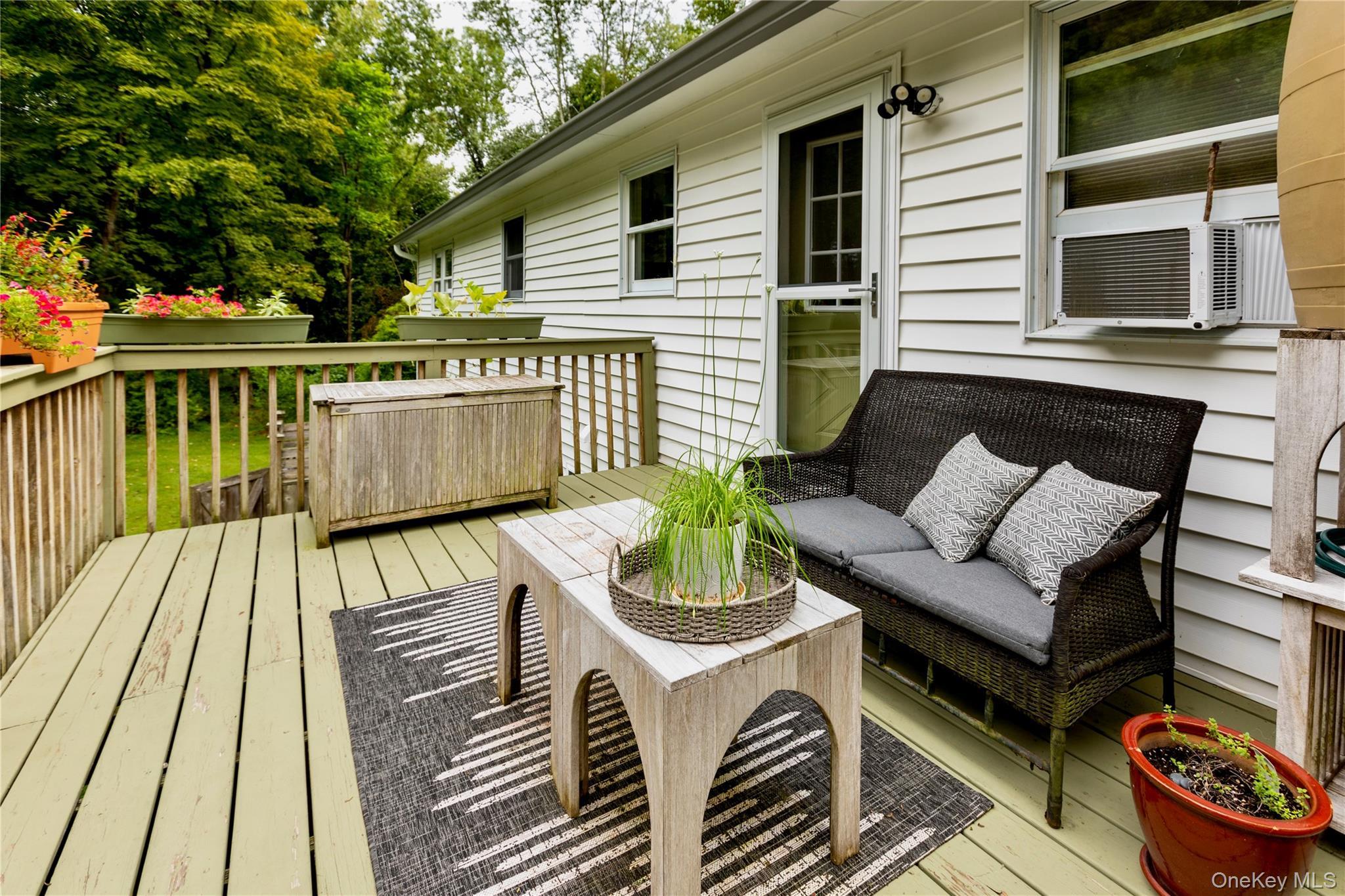 Single Family Tongore Ulster County, NY 12401, MLS-923567-23