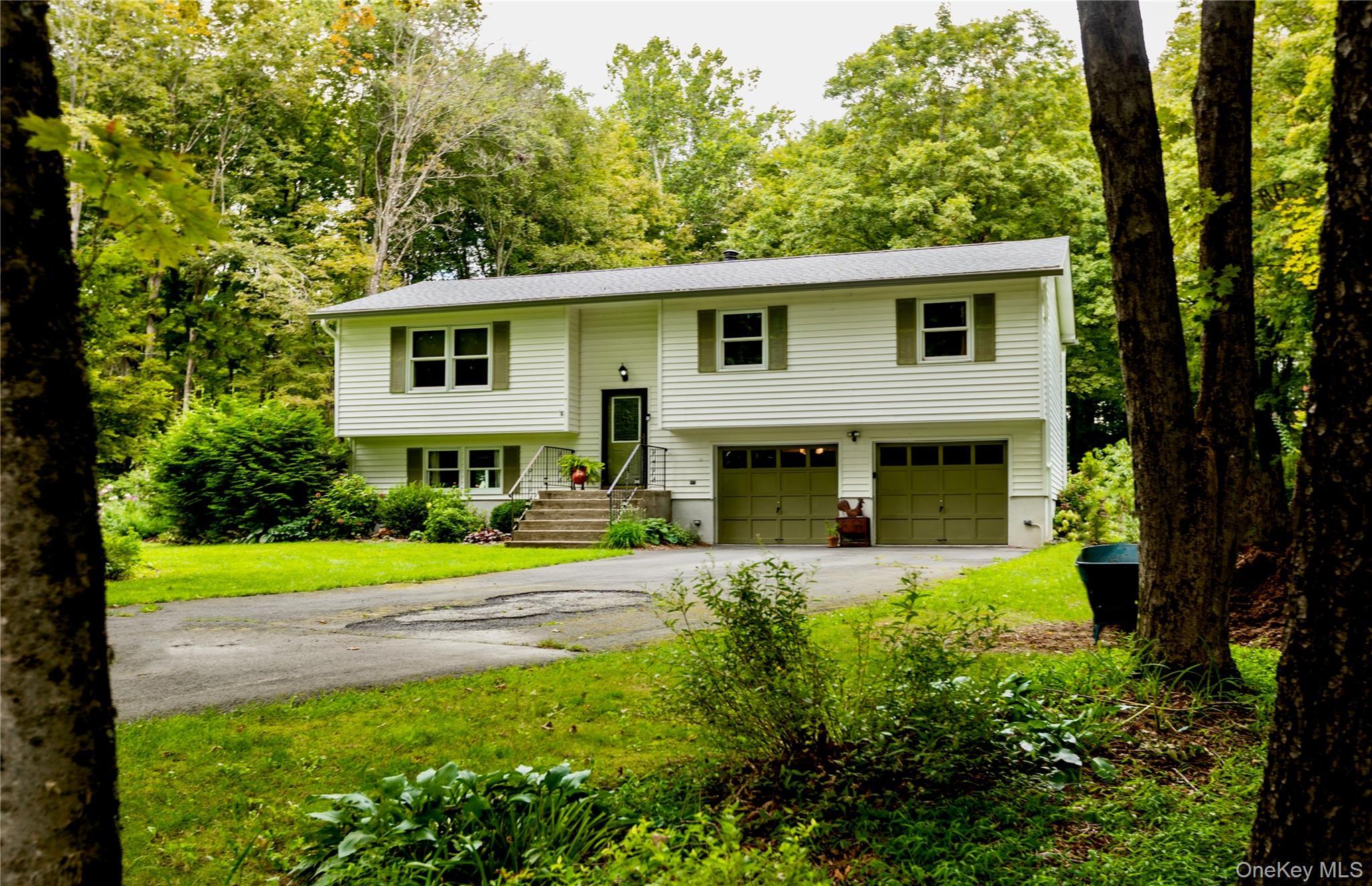 Single Family Tongore  Ulster County, NY 12401, MLS-923567-36