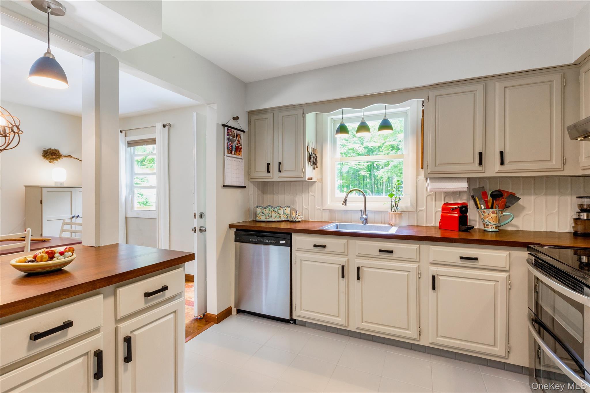 Single Family Tongore Ulster County, NY 12401, MLS-923567-6