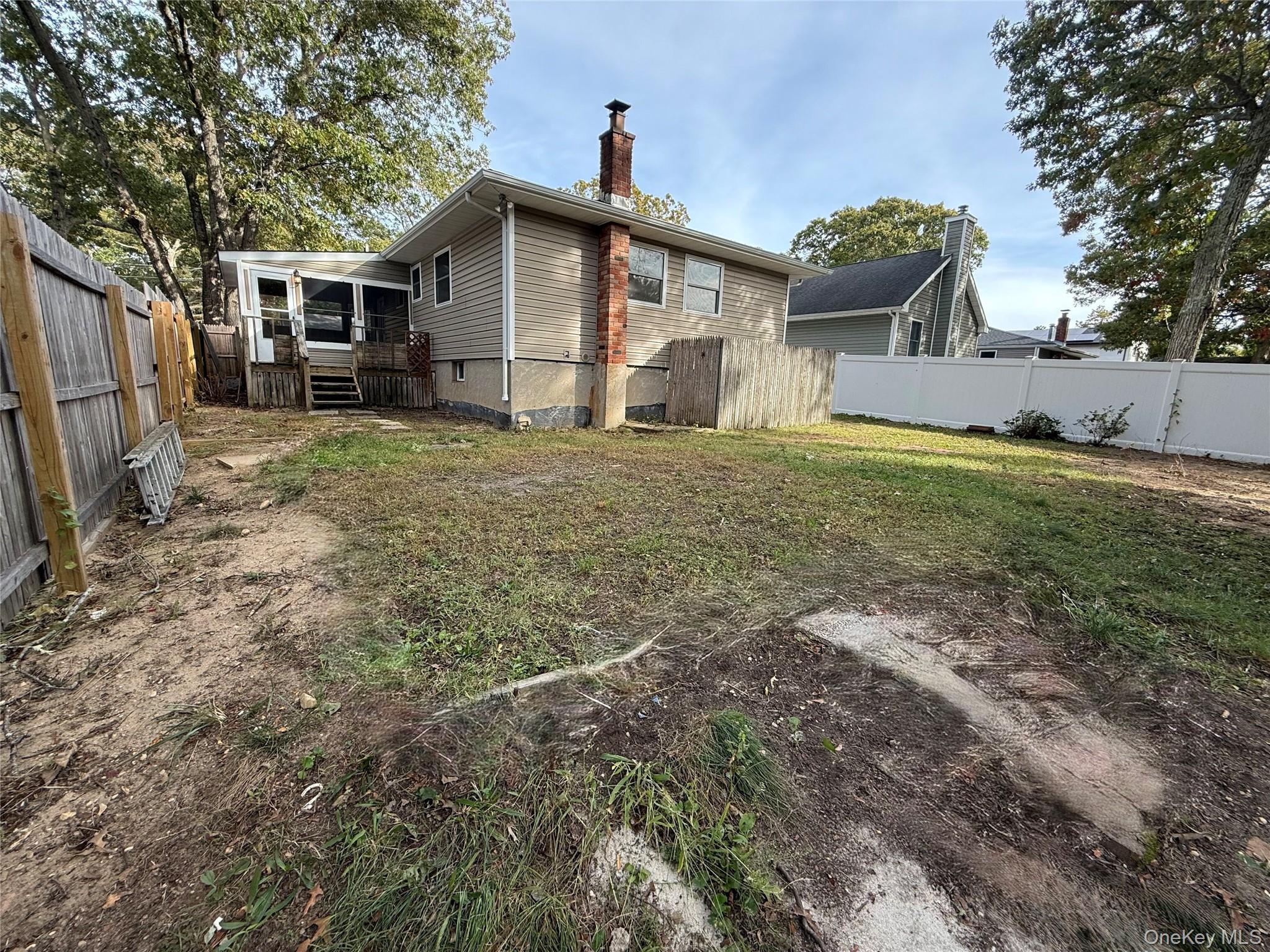 Single Family Newcomb  Suffolk County, NY 11961, MLS-923573-22