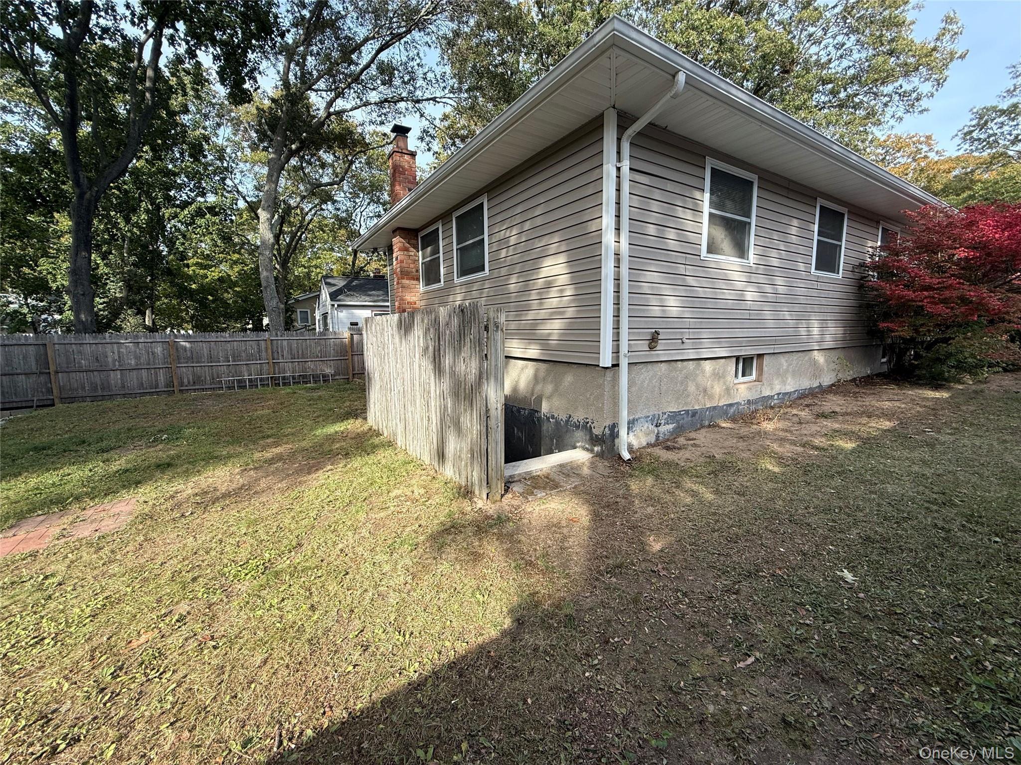 Single Family Newcomb  Suffolk County, NY 11961, MLS-923573-23