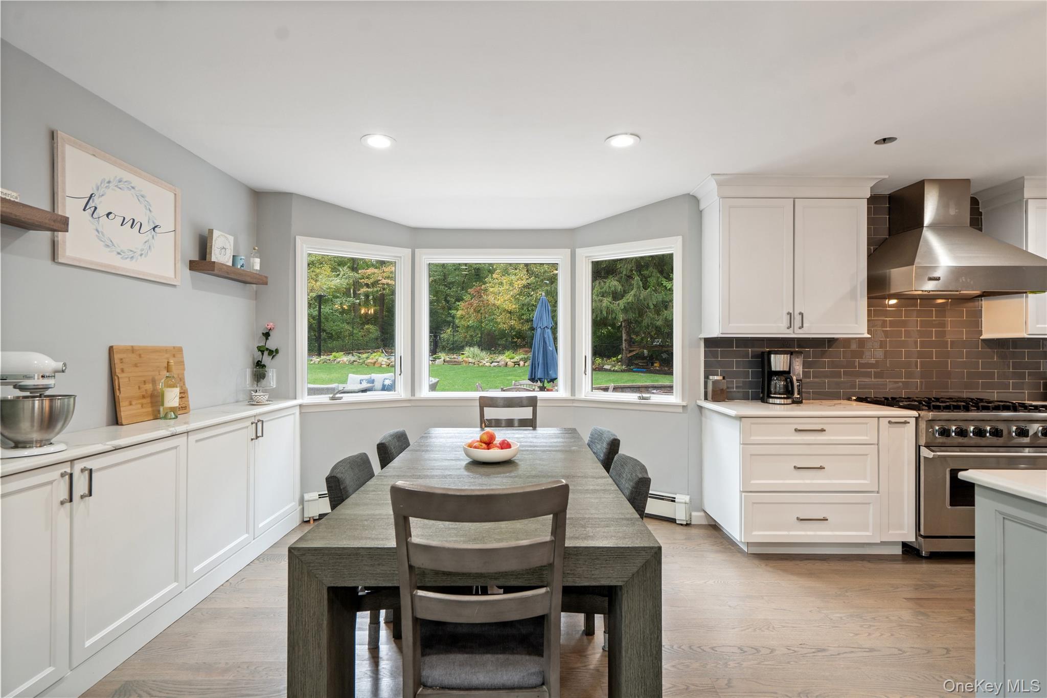 Single Family Hollow Suffolk County, NY 11746, MLS-923578-13