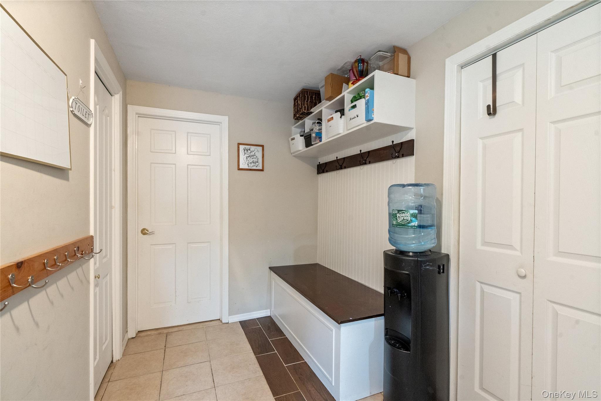 Single Family Hollow Suffolk County, NY 11746, MLS-923578-31