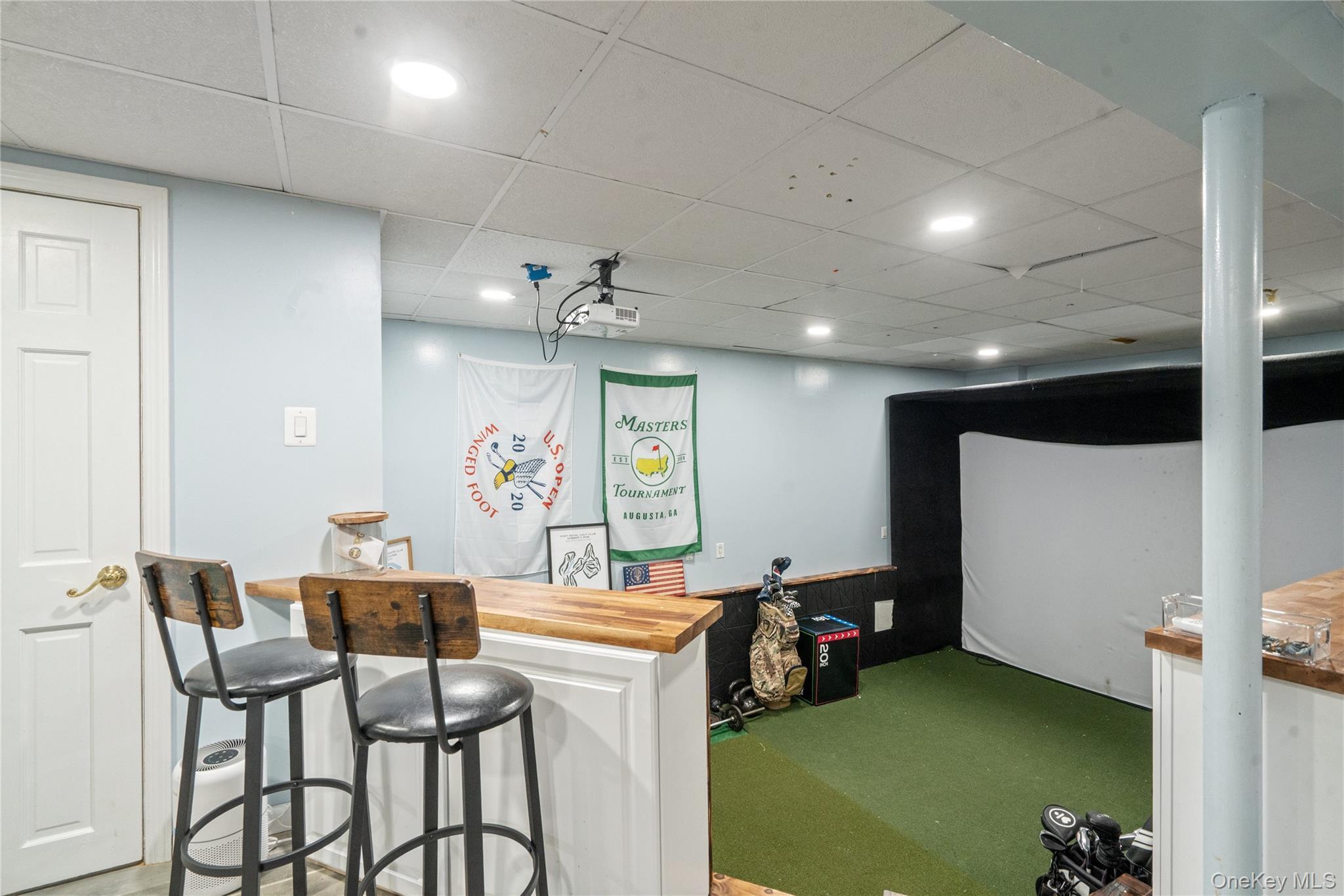 Single Family Hollow Suffolk County, NY 11746, MLS-923578-32