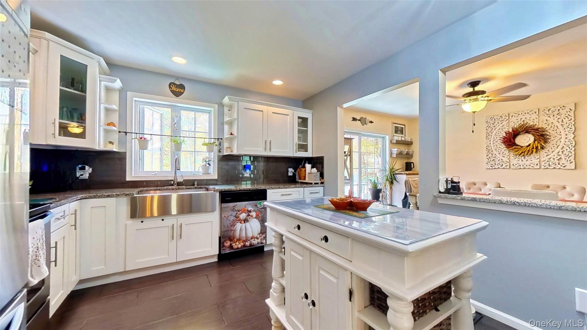 Single Family Callahans  Sullivan County, NY 12790, MLS-923583-4