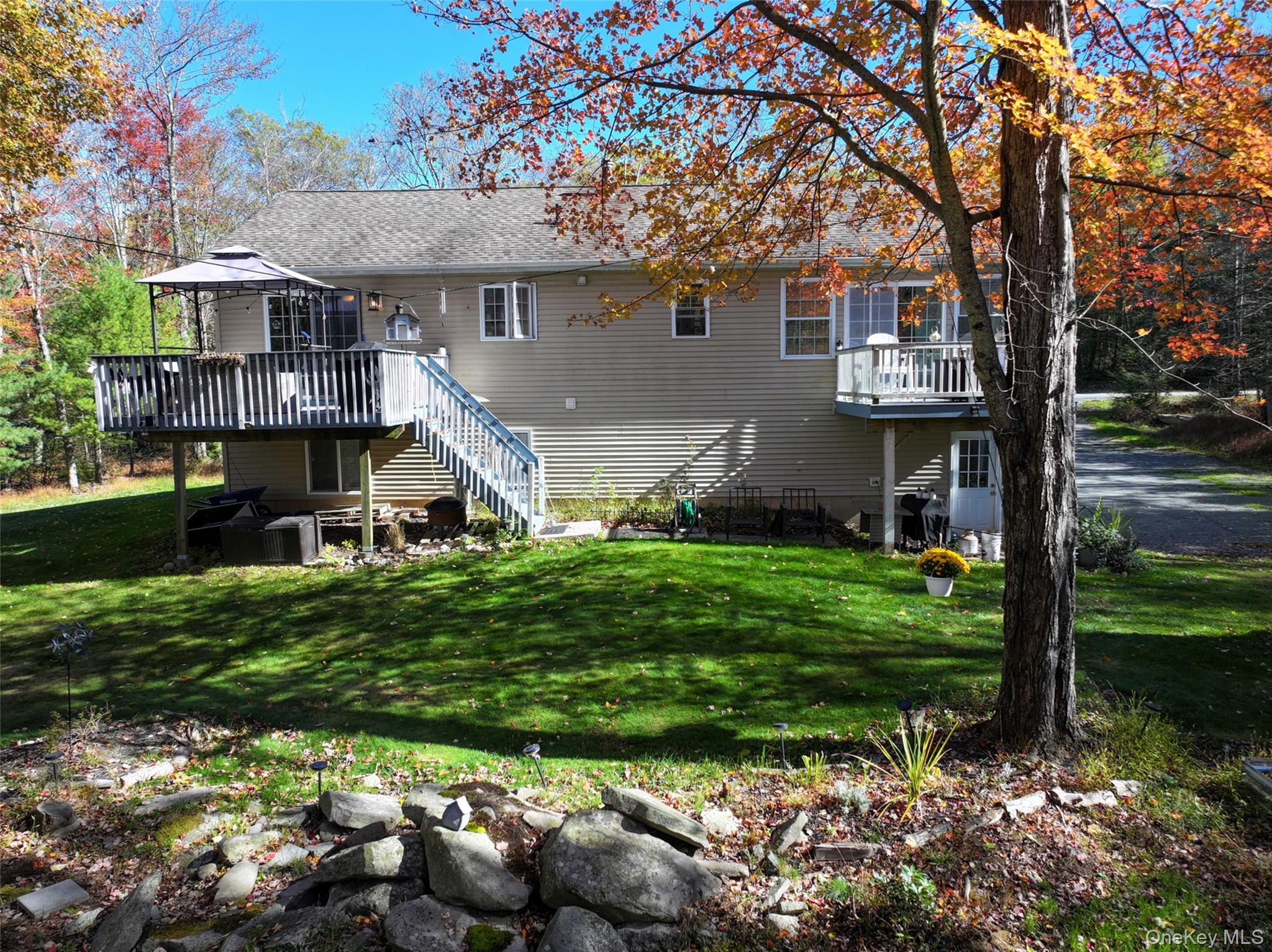 Single Family Callahans  Sullivan County, NY 12790, MLS-923583-46