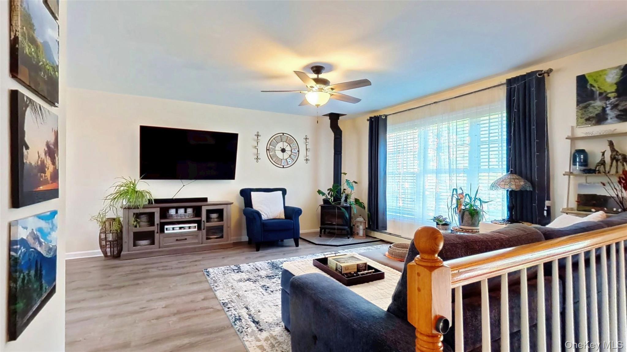 Single Family Callahans  Sullivan County, NY 12790, MLS-923583-6