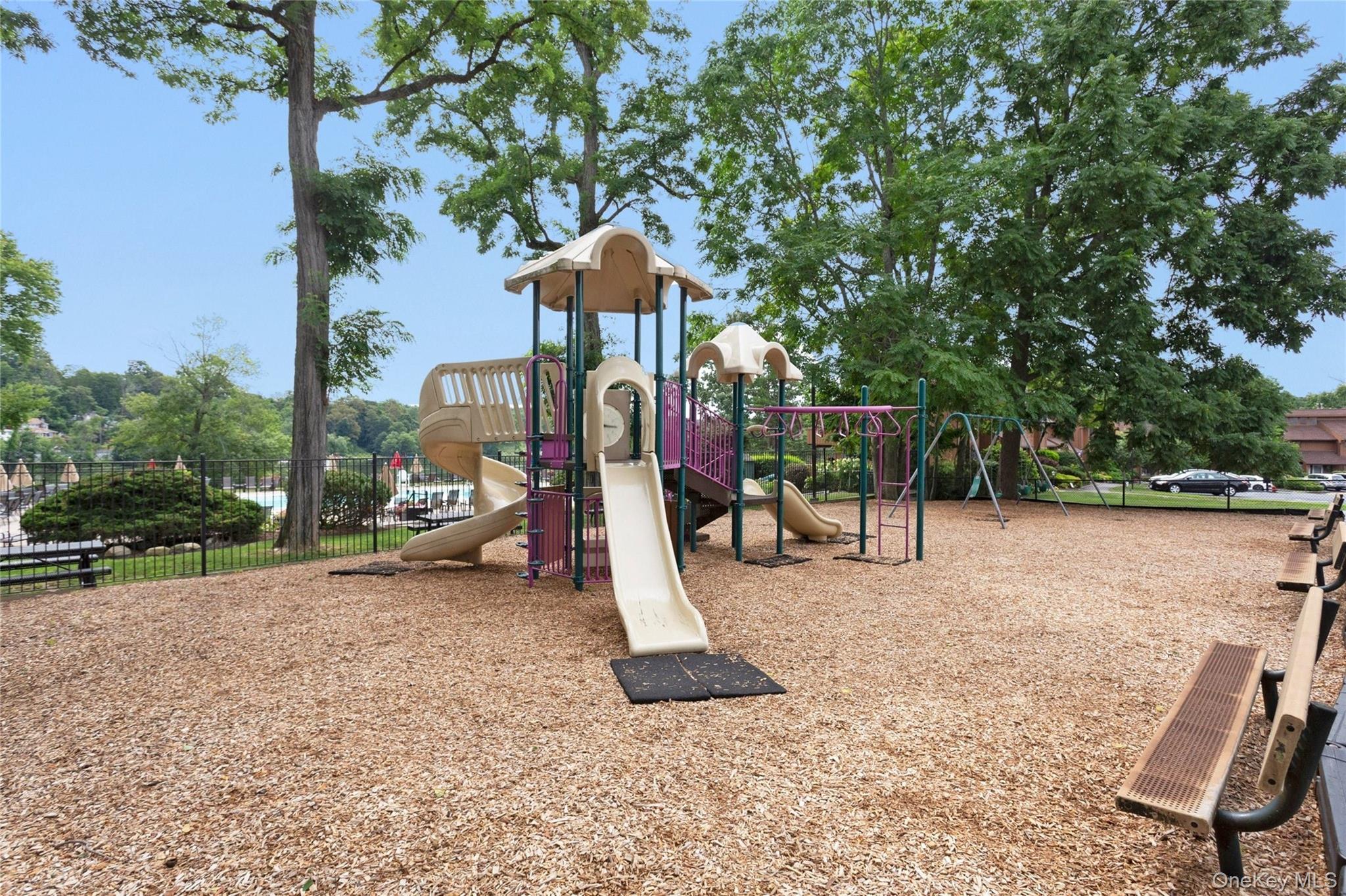 Coop Cromwell  Westchester County, NY 10547, MLS-923596-14