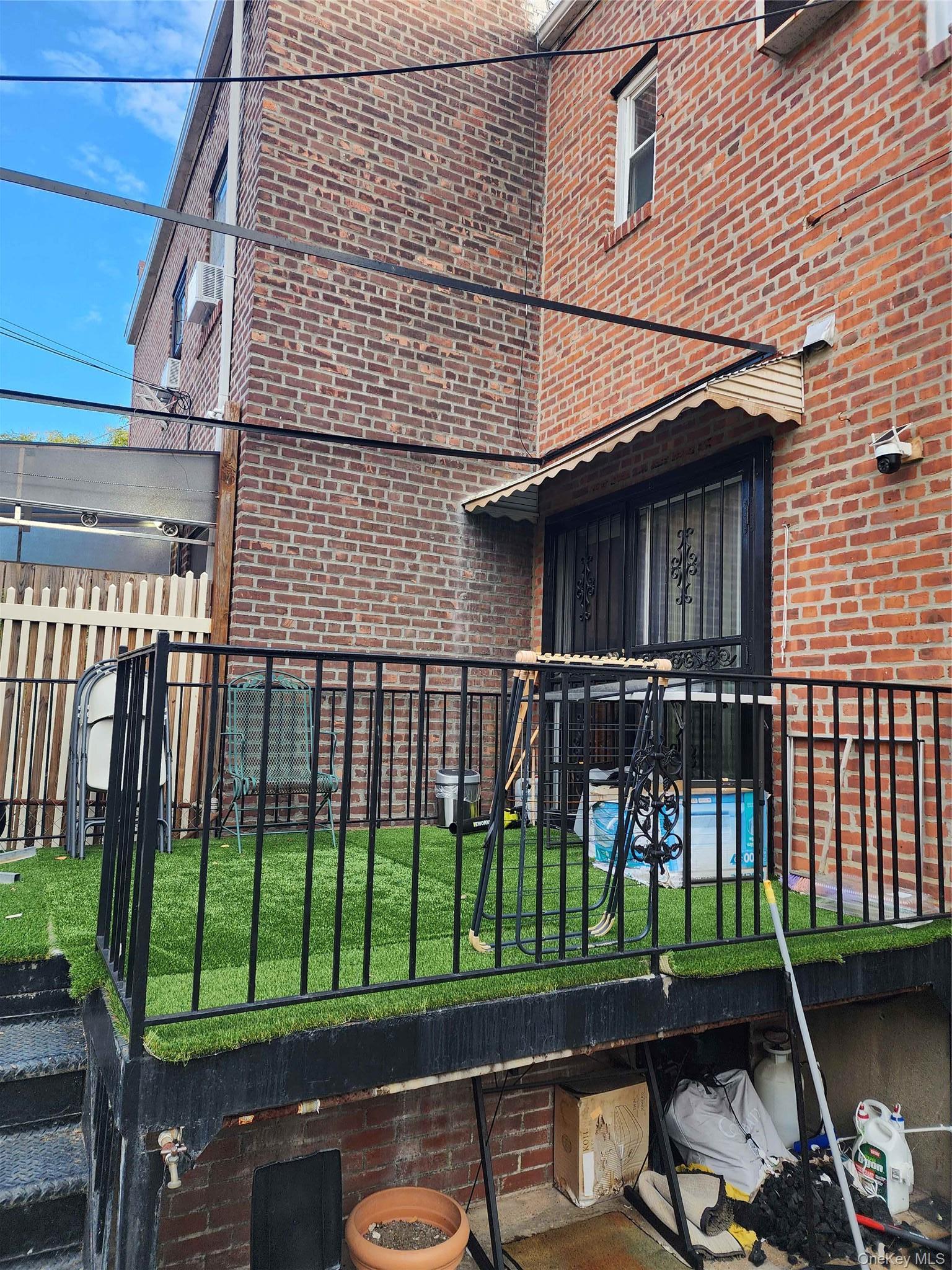 Single Family 85th  Queens, NY 11385, MLS-923640-22