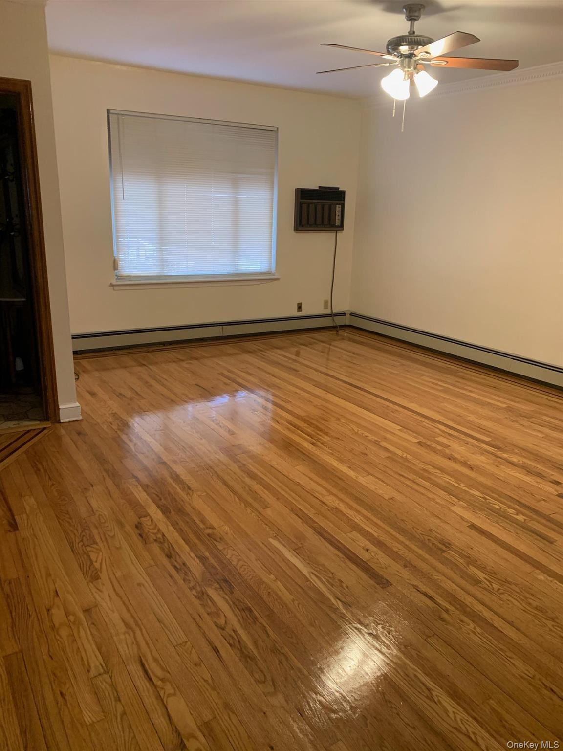 Single Family 85th  Queens, NY 11385, MLS-923640-4