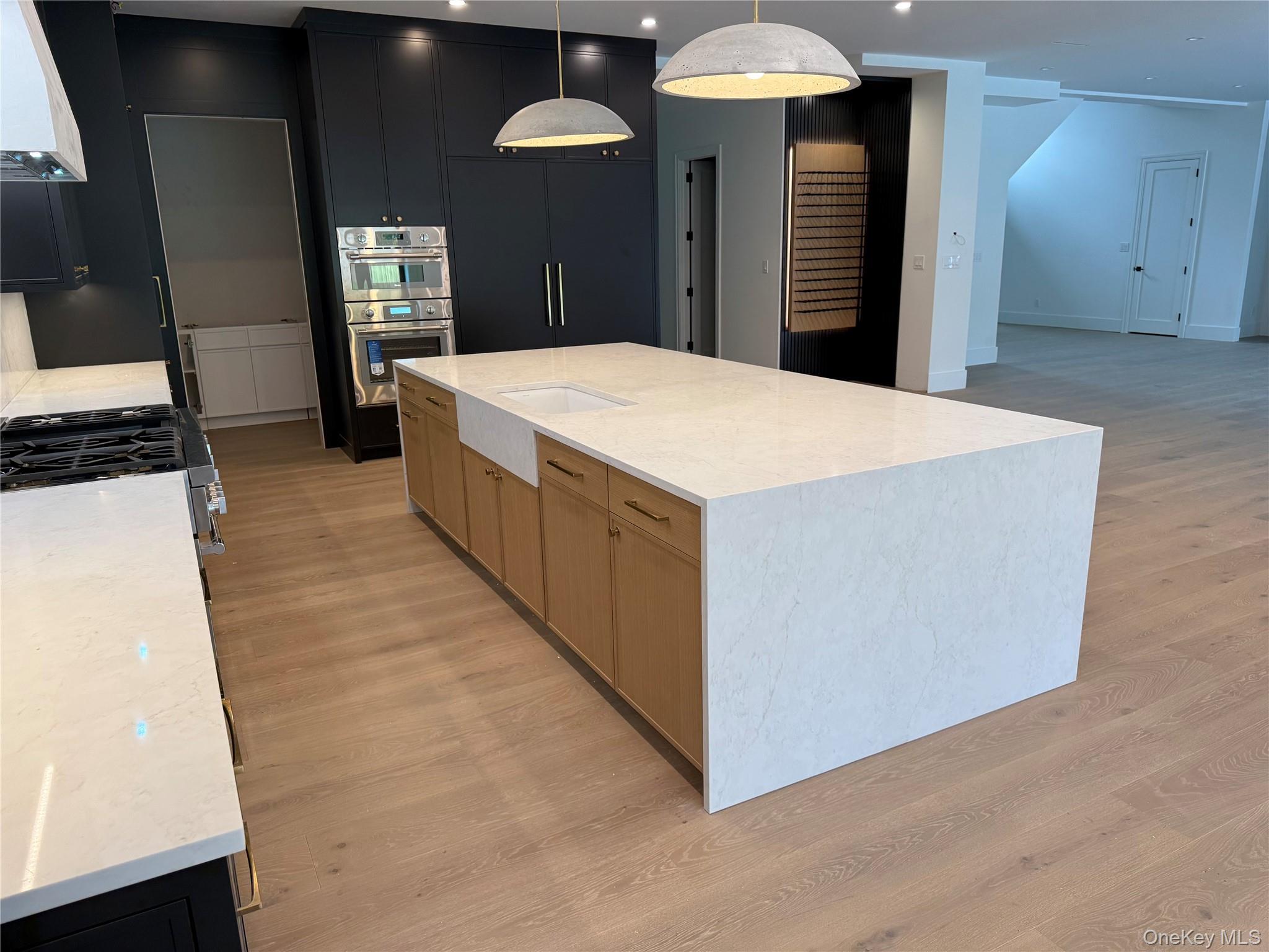 Single Family Long Beach Suffolk County, NY 11780, MLS-923645-11