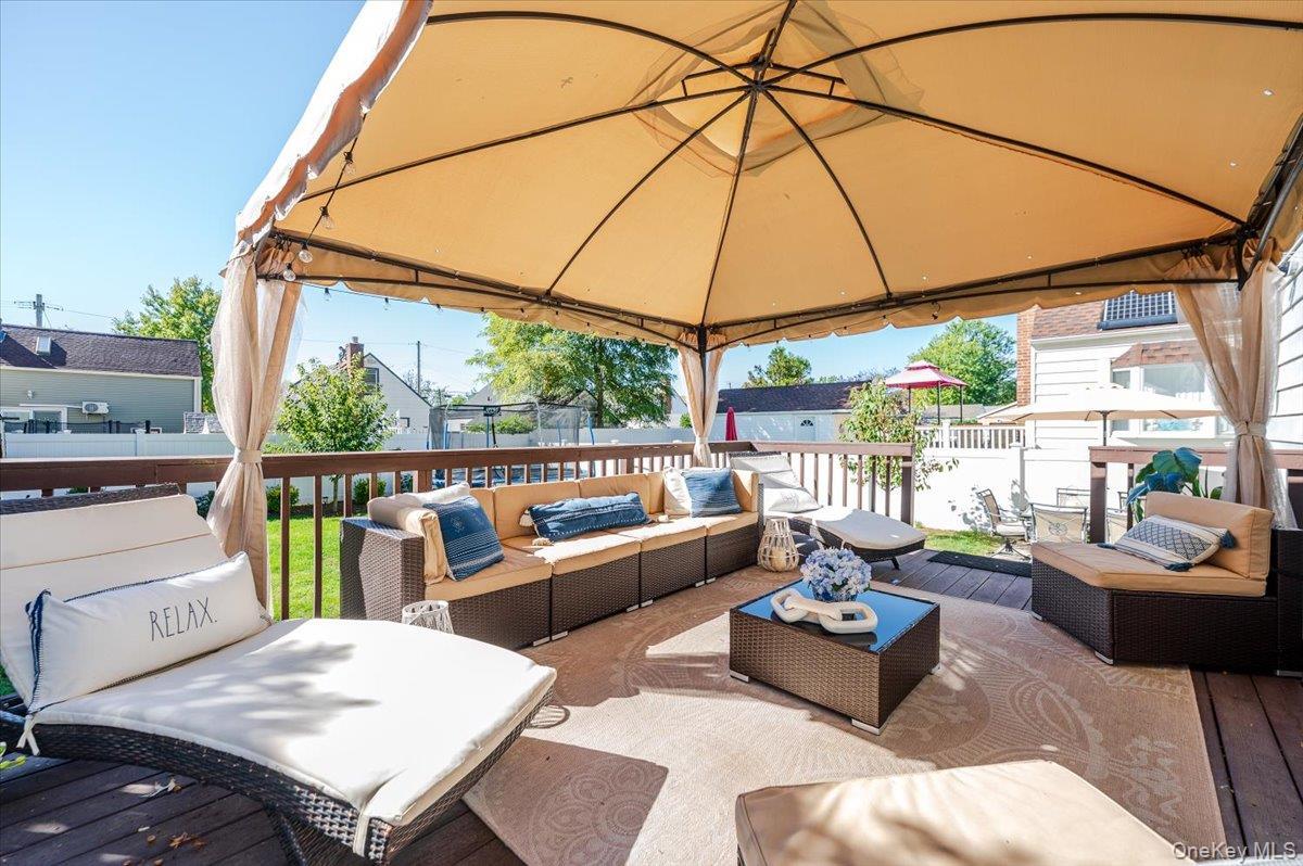 Single Family Marshall  Nassau County, NY 11003, MLS-923652-18