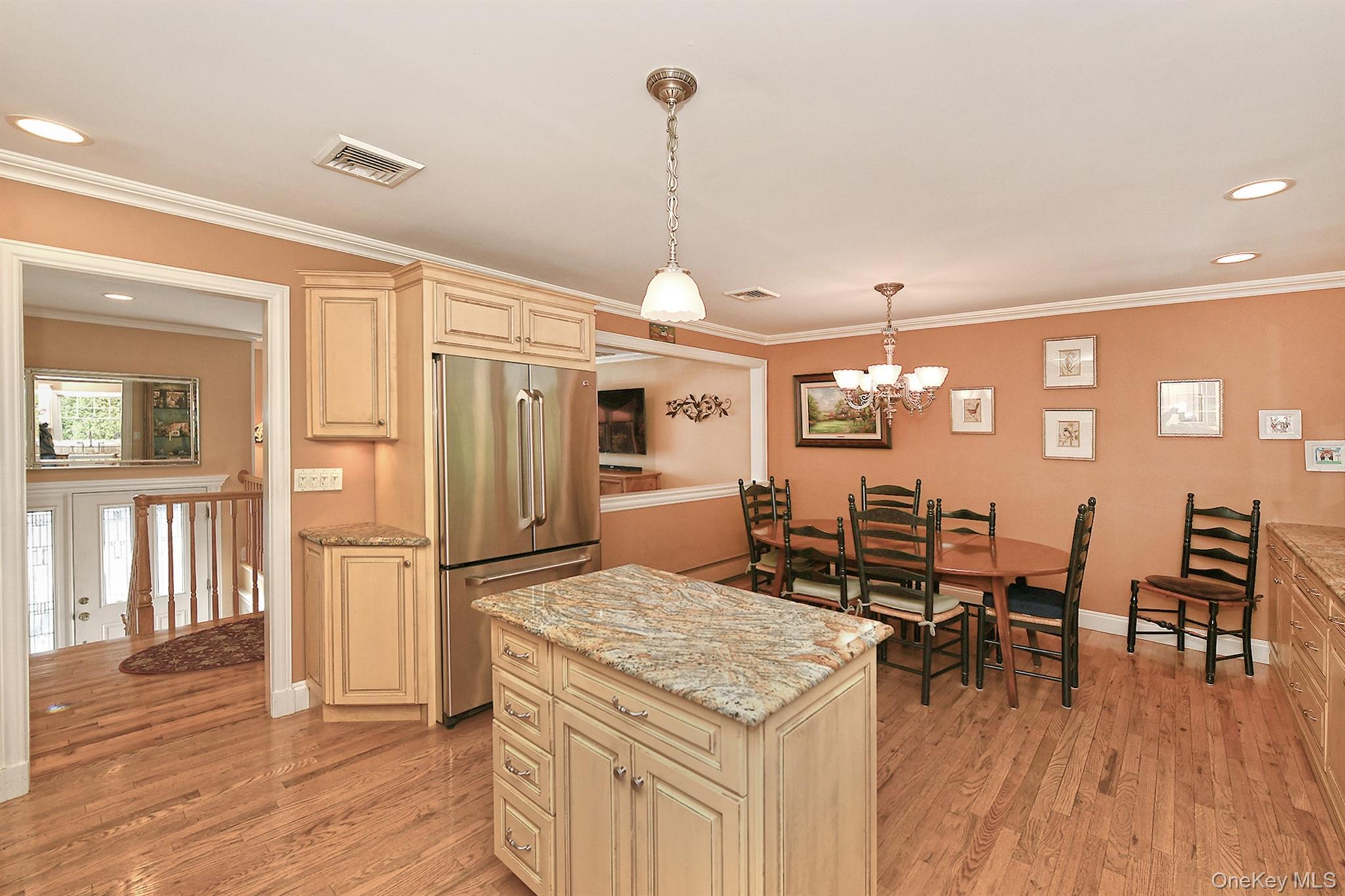 Single Family Cardiff  Suffolk County, NY 11746, MLS-923653-10