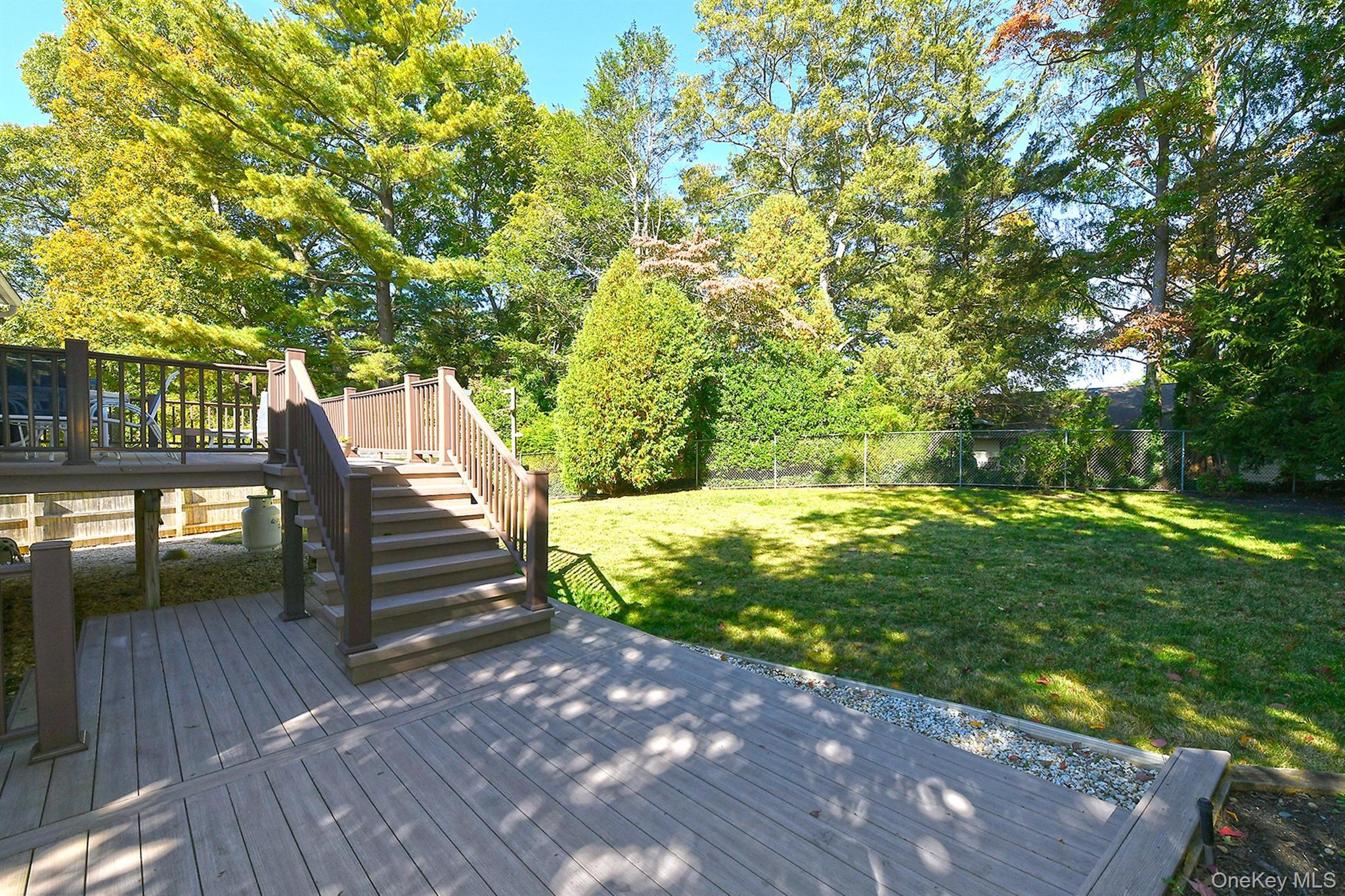 Single Family Cardiff  Suffolk County, NY 11746, MLS-923653-28