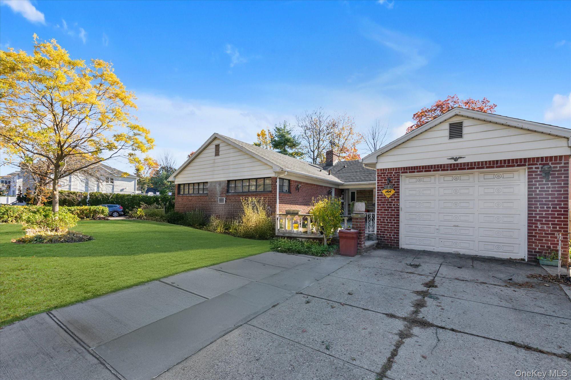 Single Family 24th Queens, NY 11360, MLS-923655-2